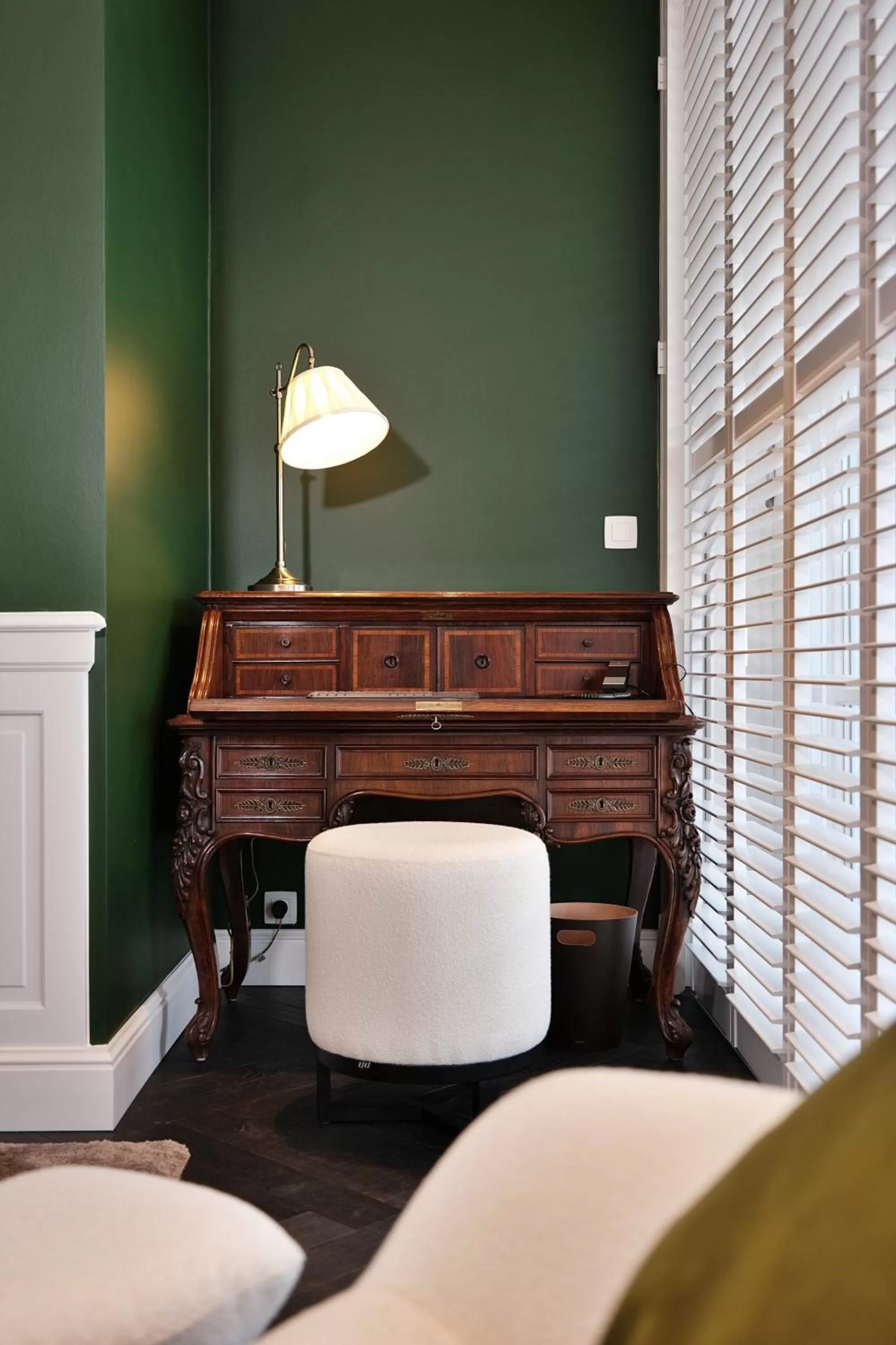 Seating area in De Lindenhoeve Boutique Hotel