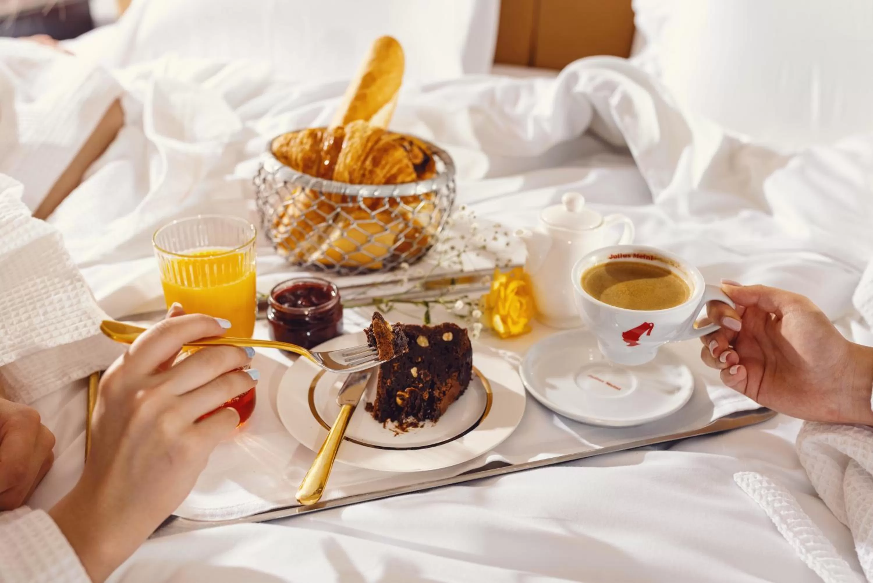 Food and drinks in Octava Boutique Hotel