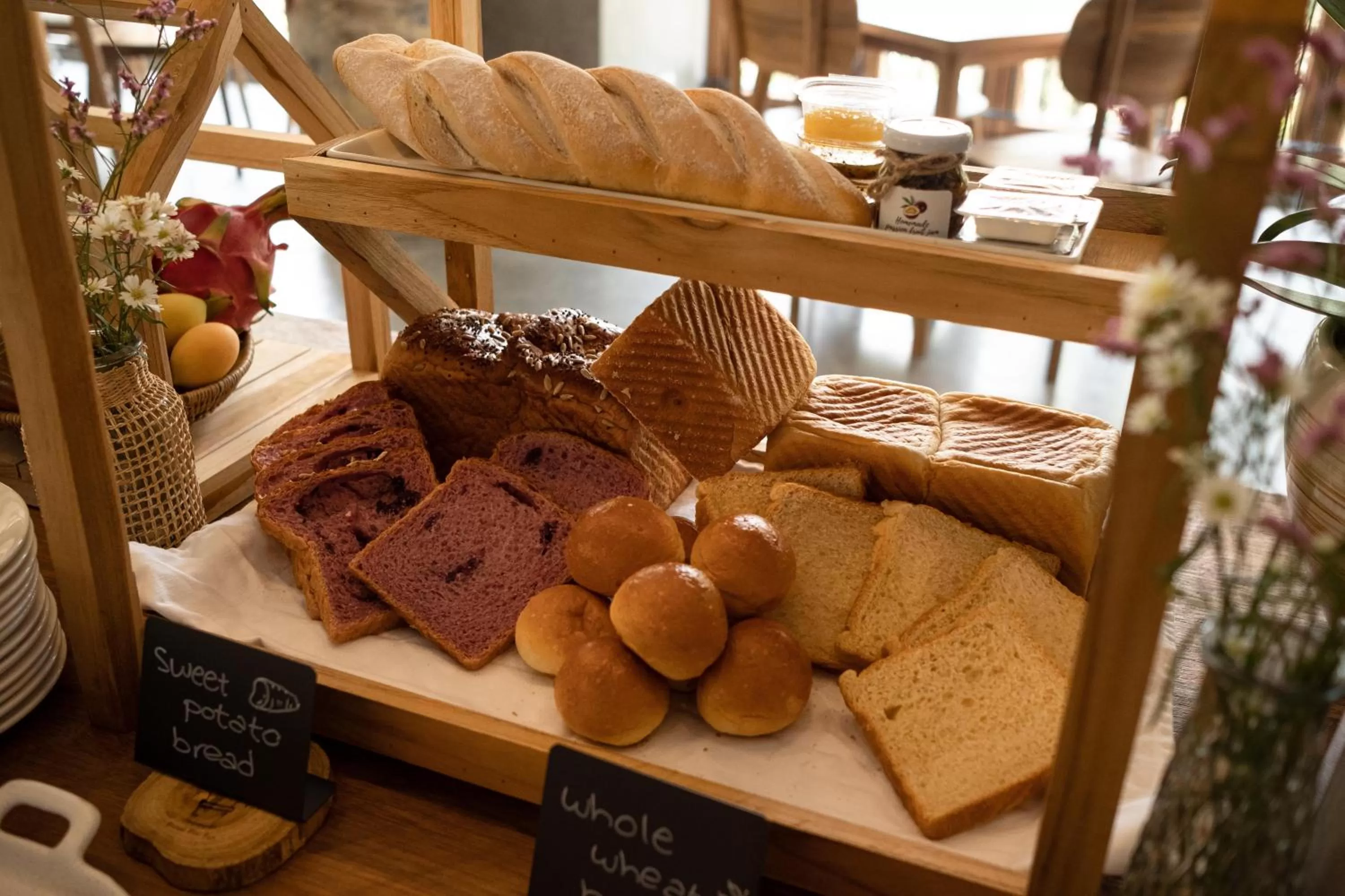 Food and drinks in Proud Phu Fah Muang Chiang Mai