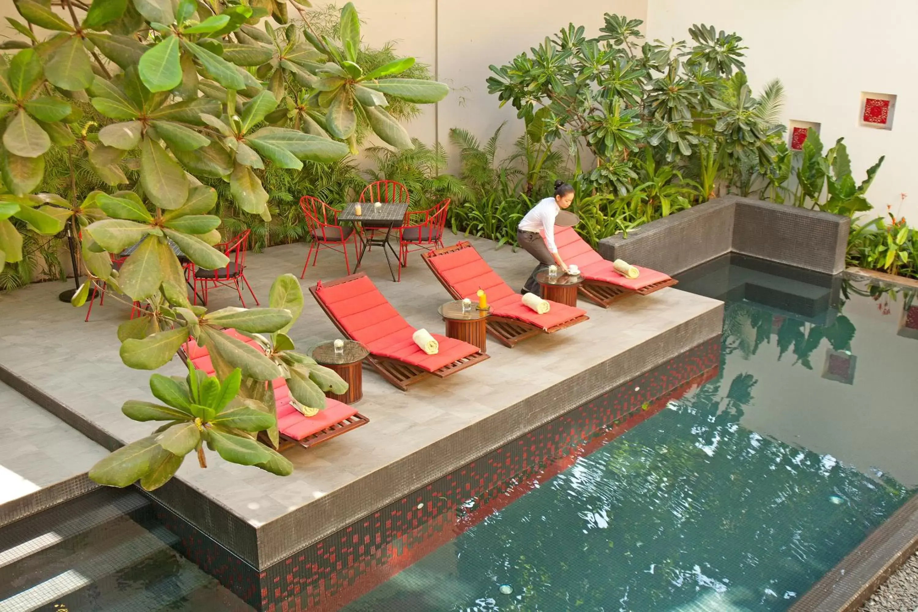 Swimming Pool in Plantation Urban Resort & Spa
