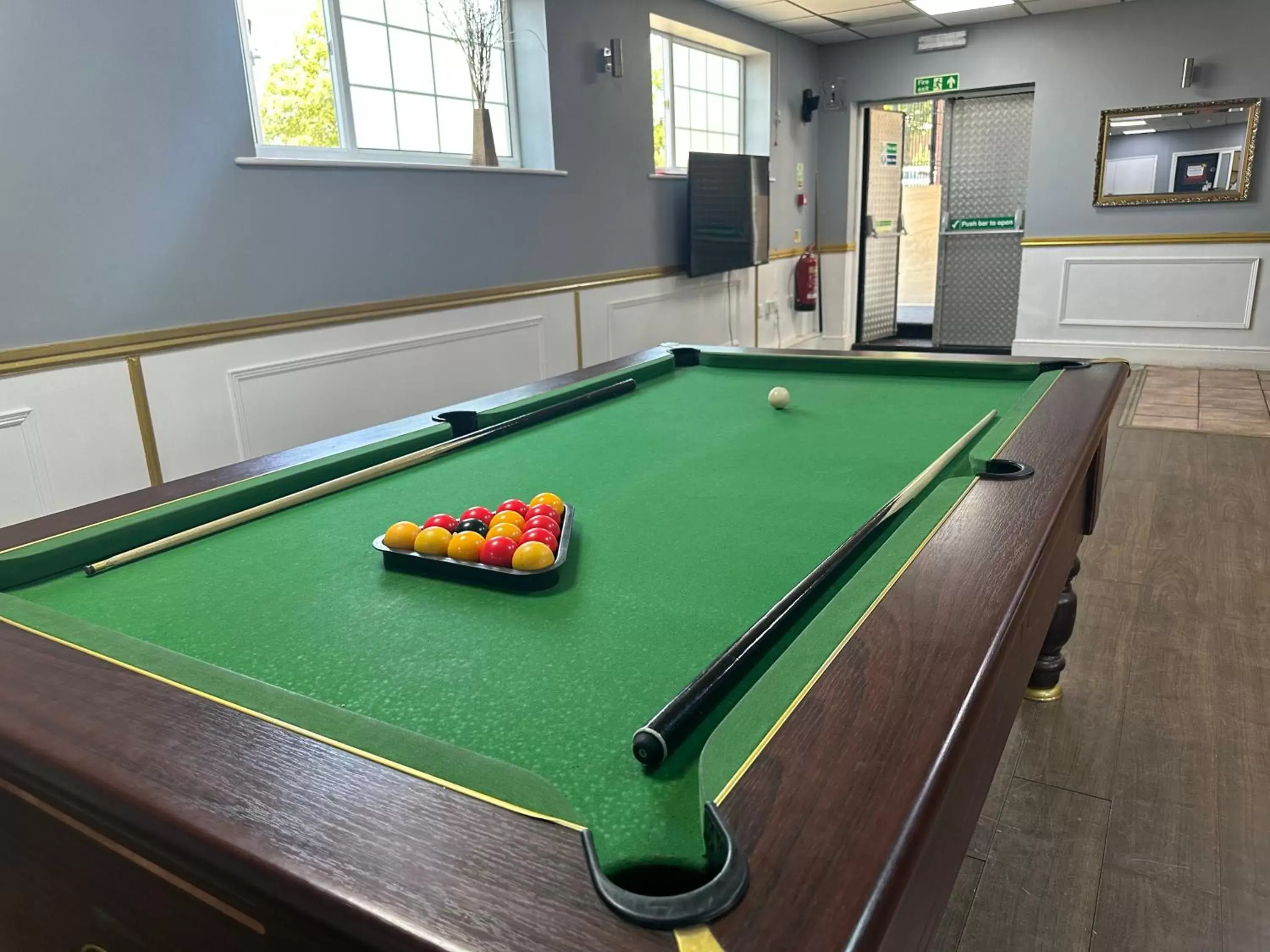 Area and facilities, Billiards in OYO Shilton Inn