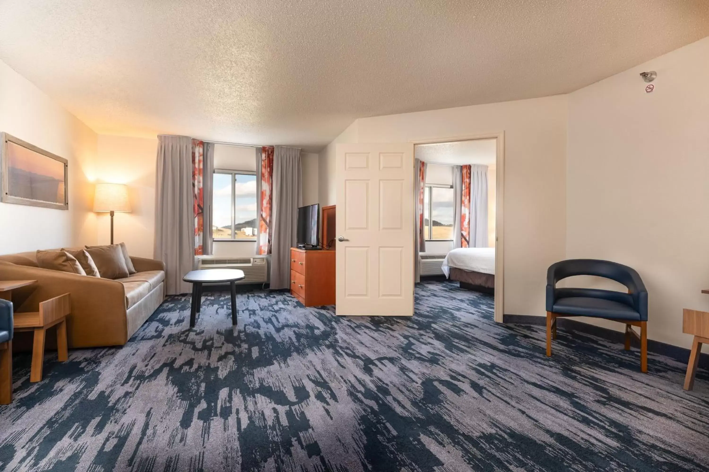 Photo of the whole room, Seating Area in Fairfield Inn & Suites by Marriott Spearfish