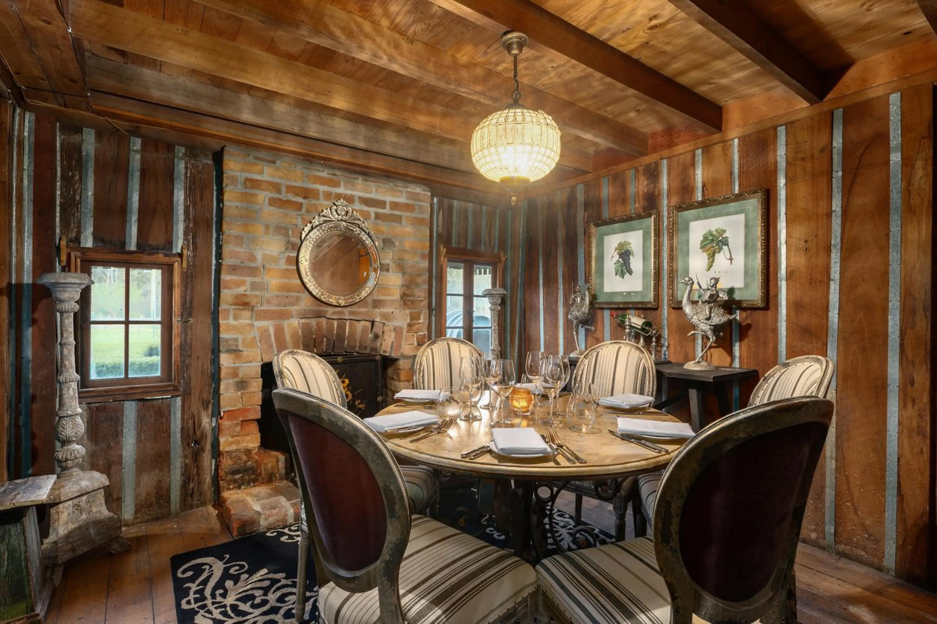 Restaurant/places to eat in The Convent Hunter Valley Hotel