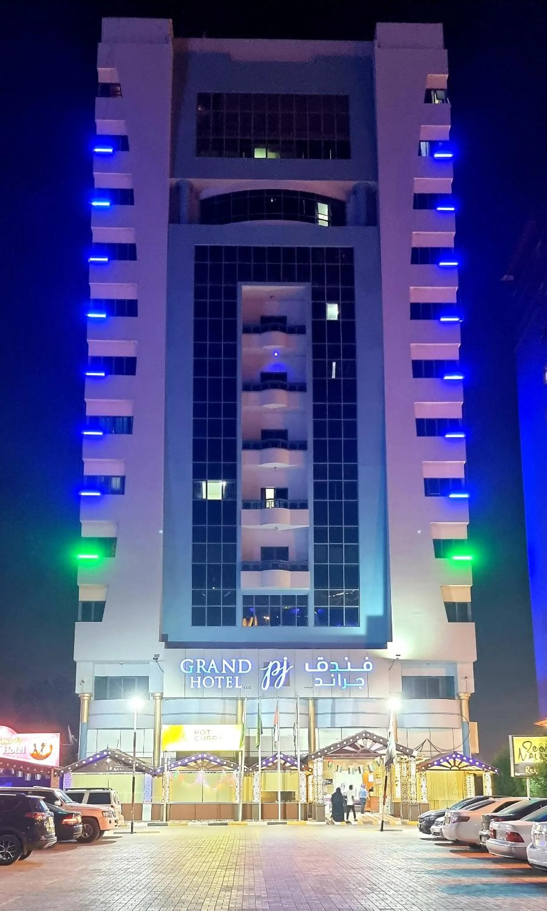 Property building in Grand PJ Hotel