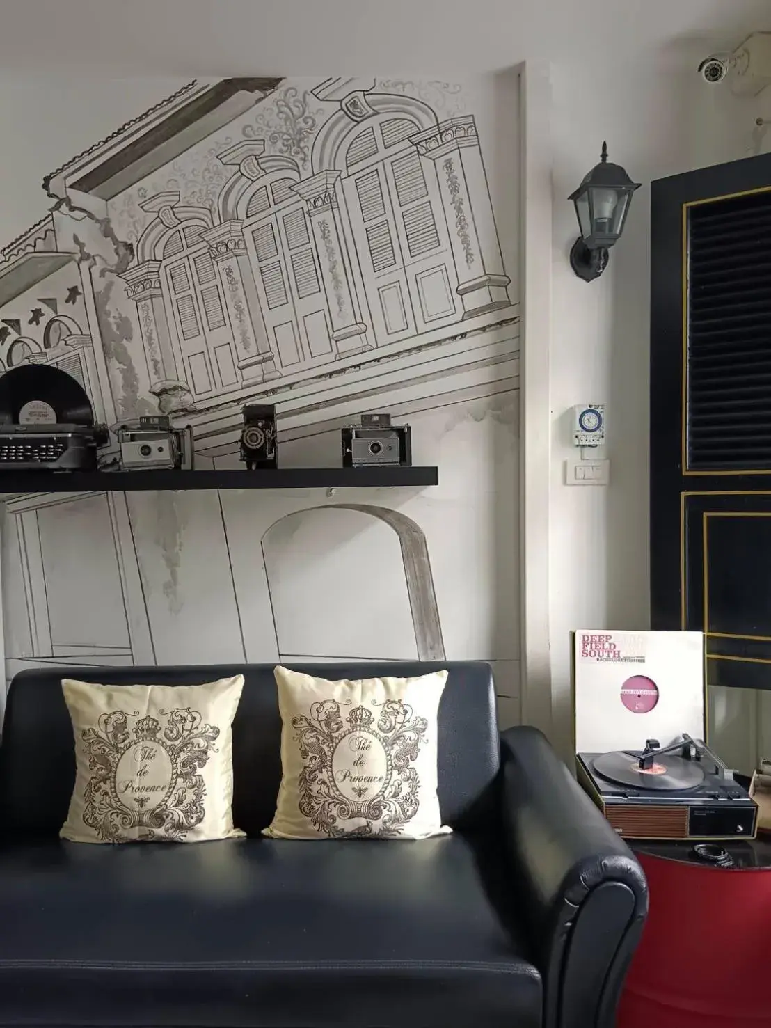 Property building in Chino Town Gallery Alley - SHA Plus Property building in Chino Town Gallery Alley - SHA Plus