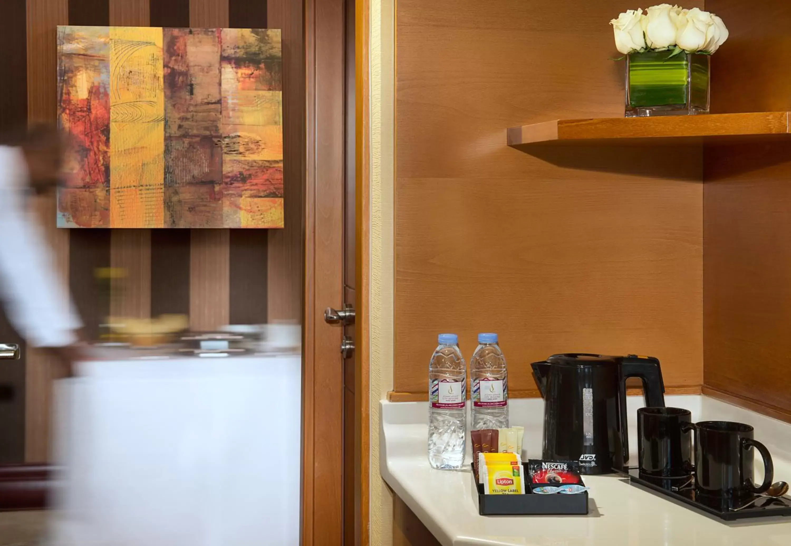 Coffee/tea facilities in City Seasons Towers Hotel Bur Dubai