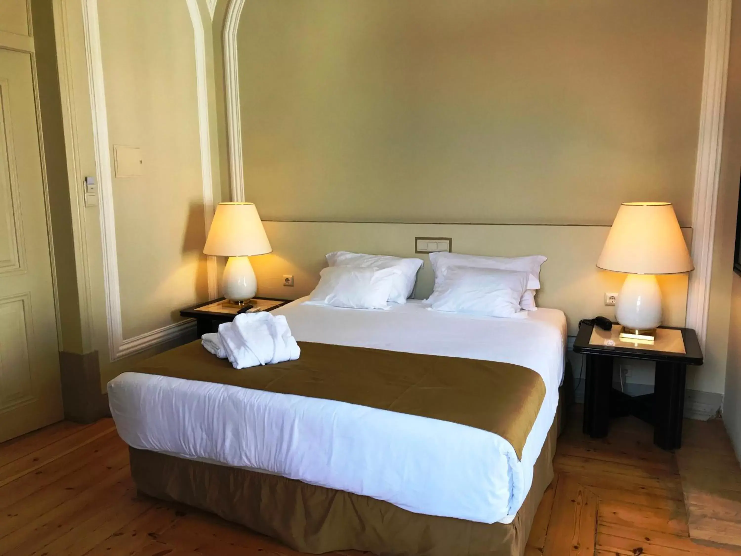 Bed in Hotel de Moura Bed in Hotel de Moura