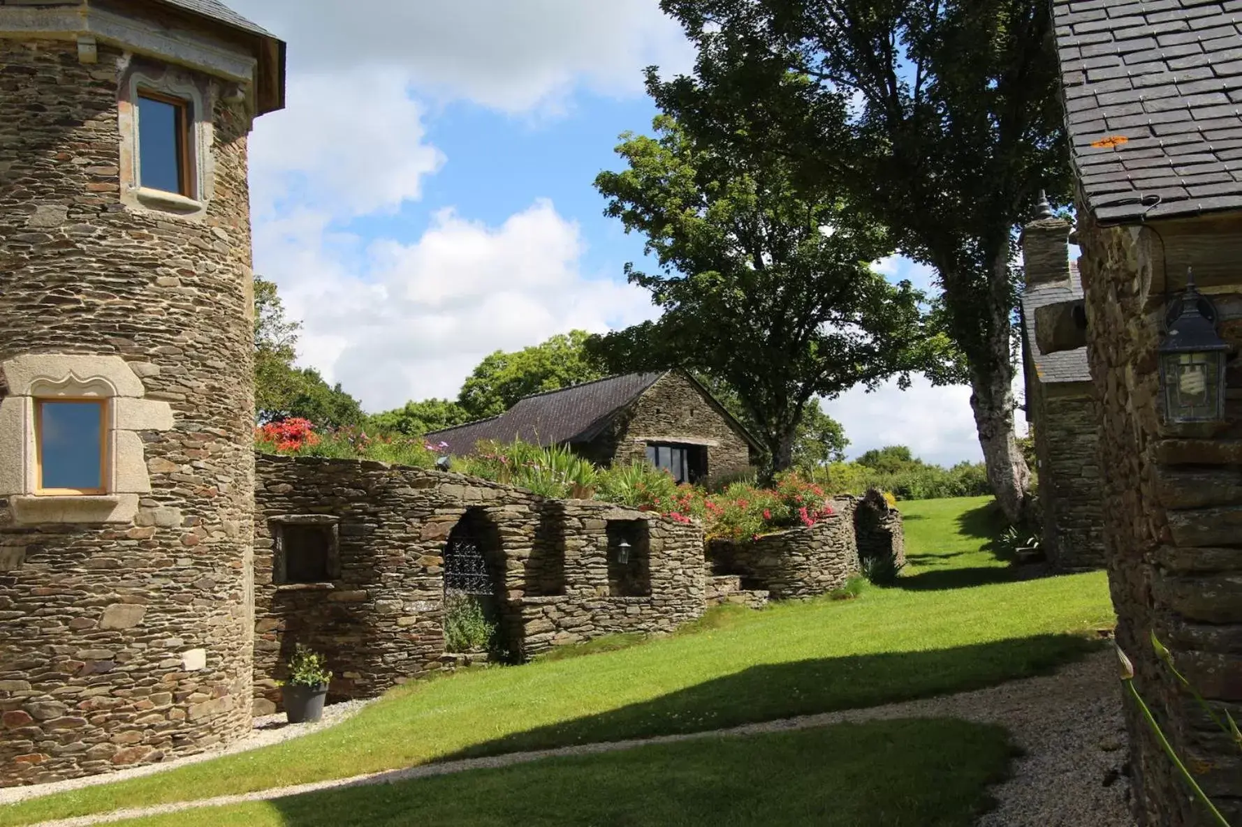 Property Building in Chambres d'hôtes, Zimmer, Domaine de Kervennec