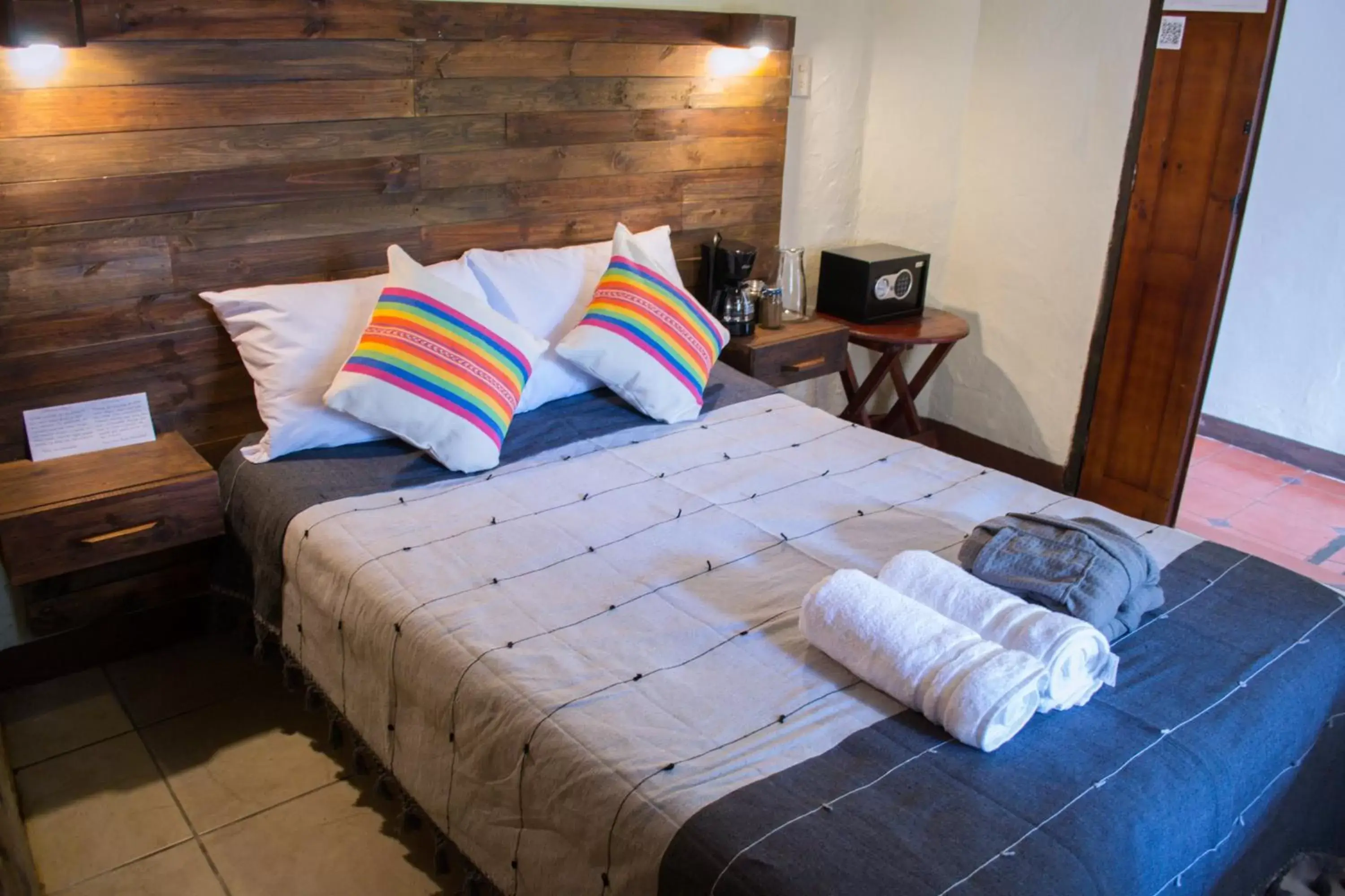Bed in Arte Sano Hotel San Cristobal