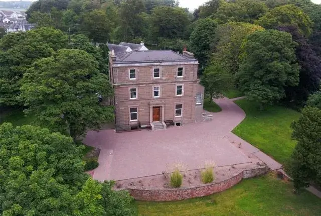 Property building, Bird's-eye View in Morven Guest House Carnoustie