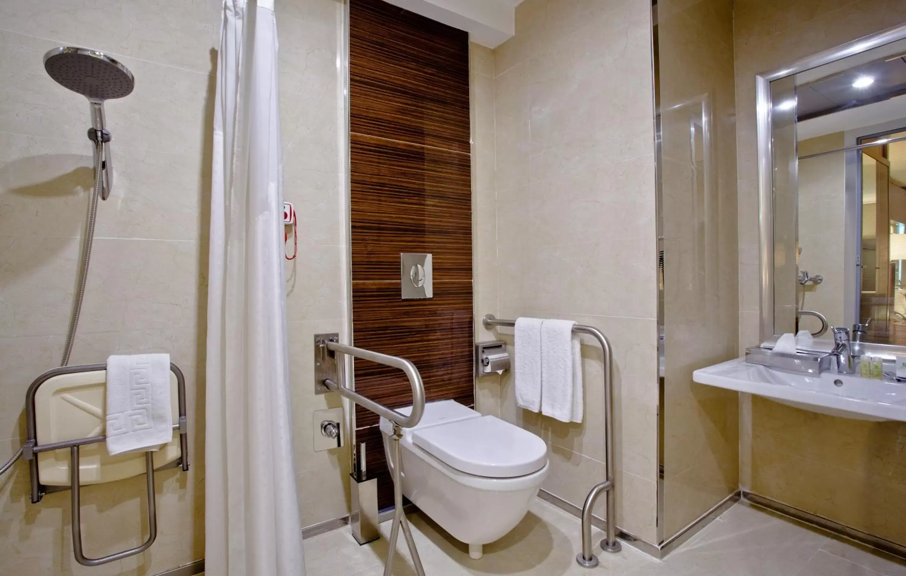 Bathroom in Holiday Inn Ankara-Kavaklidere, an IHG Hotel