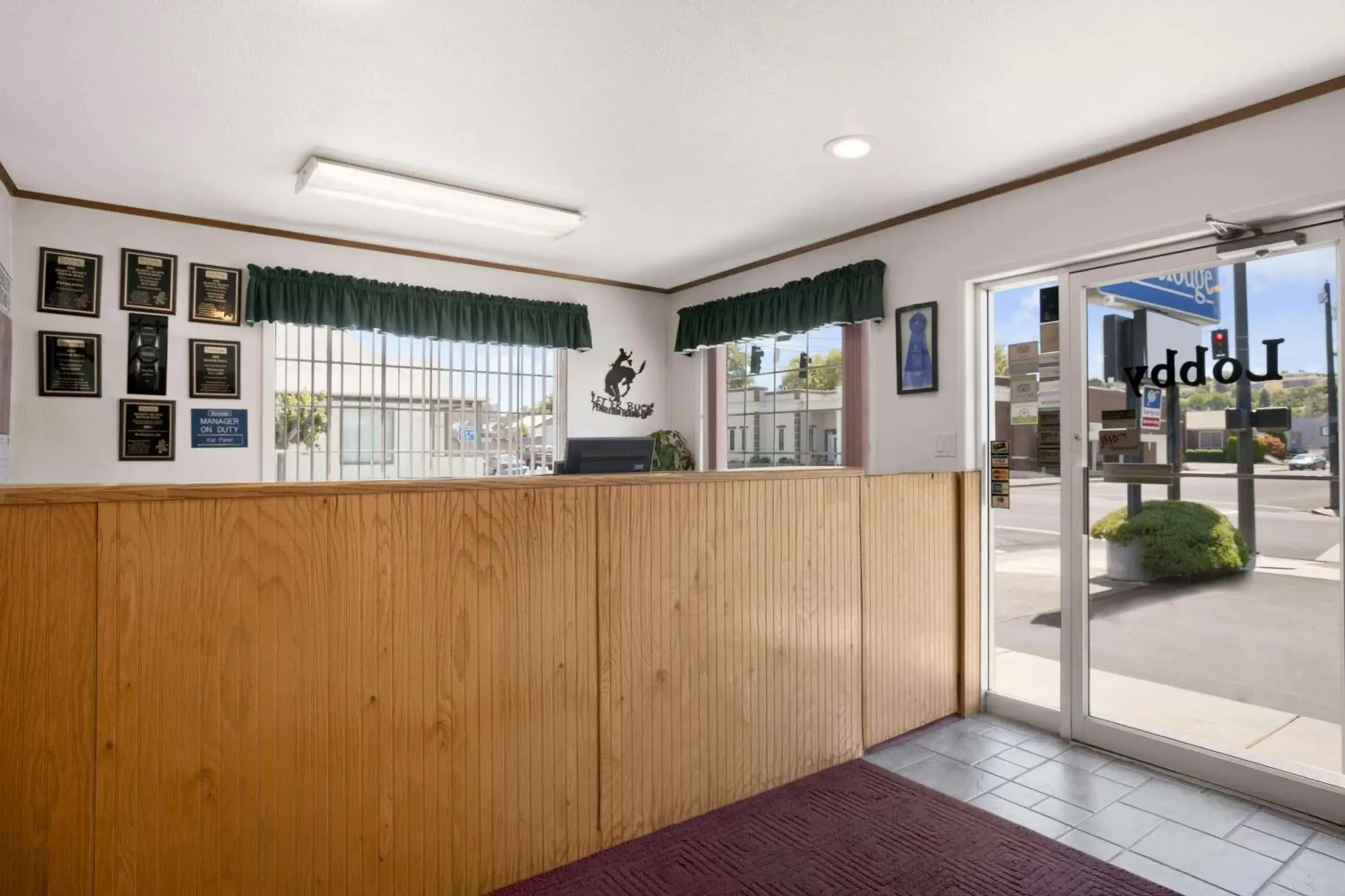 Lobby or reception, Lobby/Reception in Travelodge by Wyndham Pendleton OR Lobby or reception, Lobby/Reception in Travelodge by Wyndham Pendleton OR