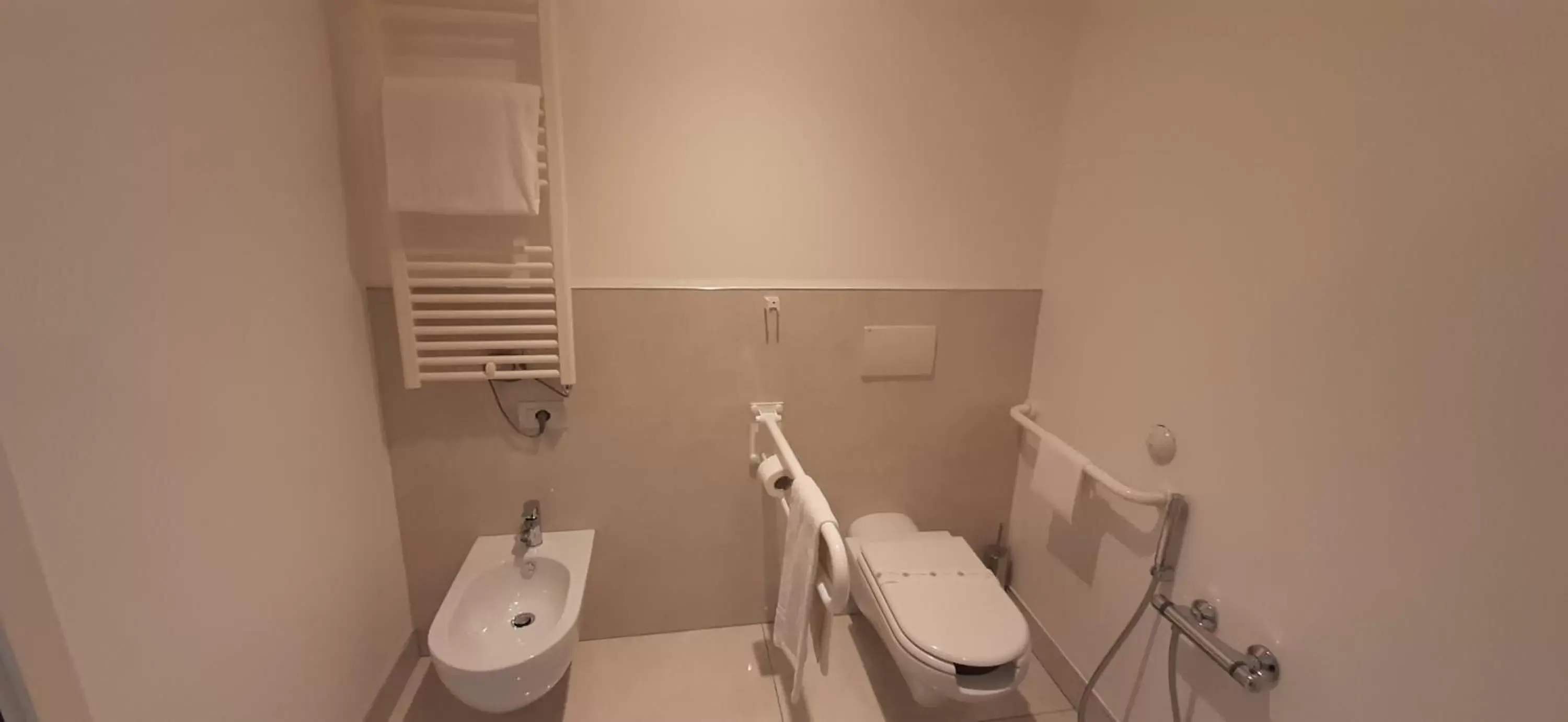 Bathroom in Novo Hotel Rossi