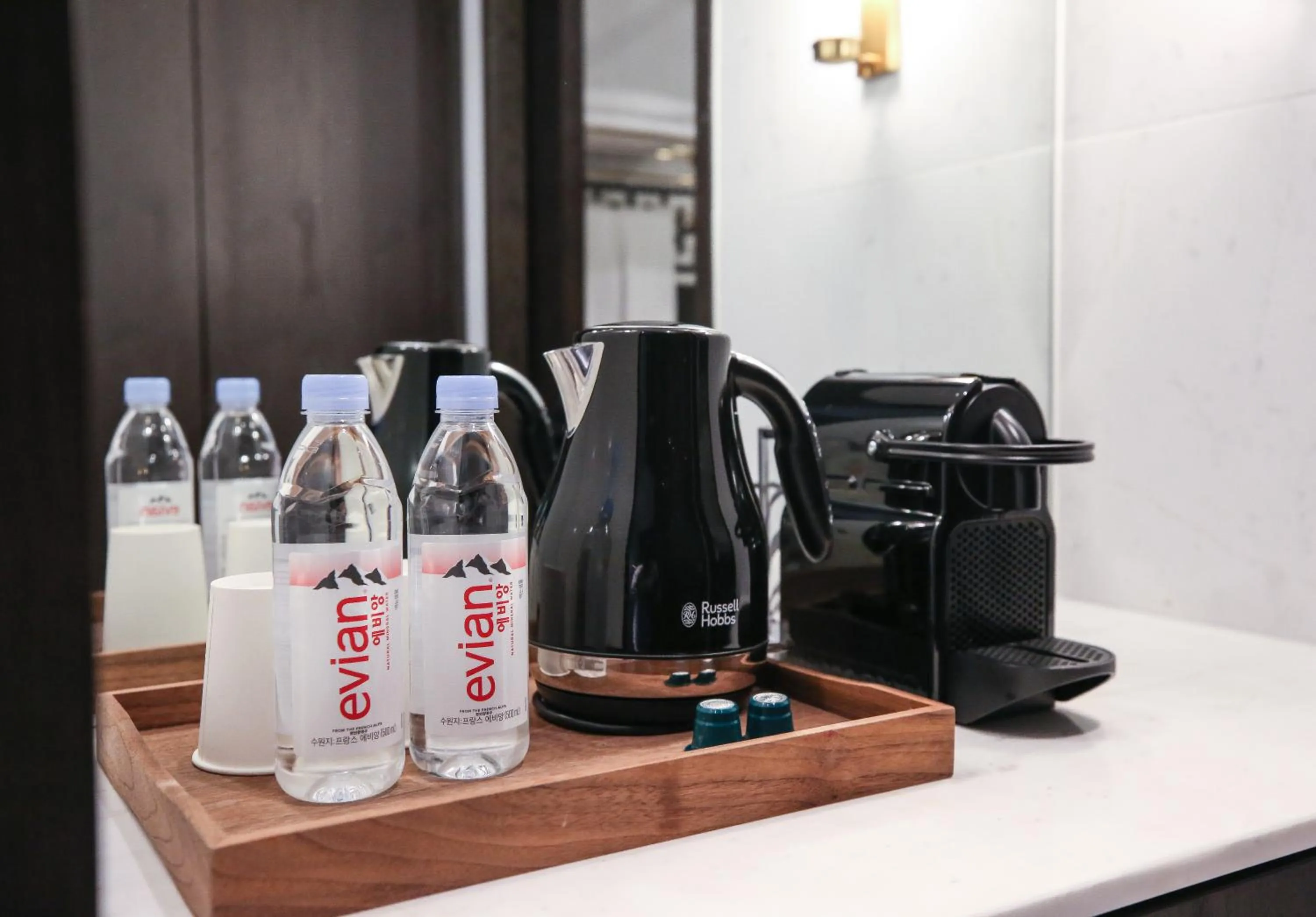 Coffee/tea facilities in Hotel Crescendo Seoul
