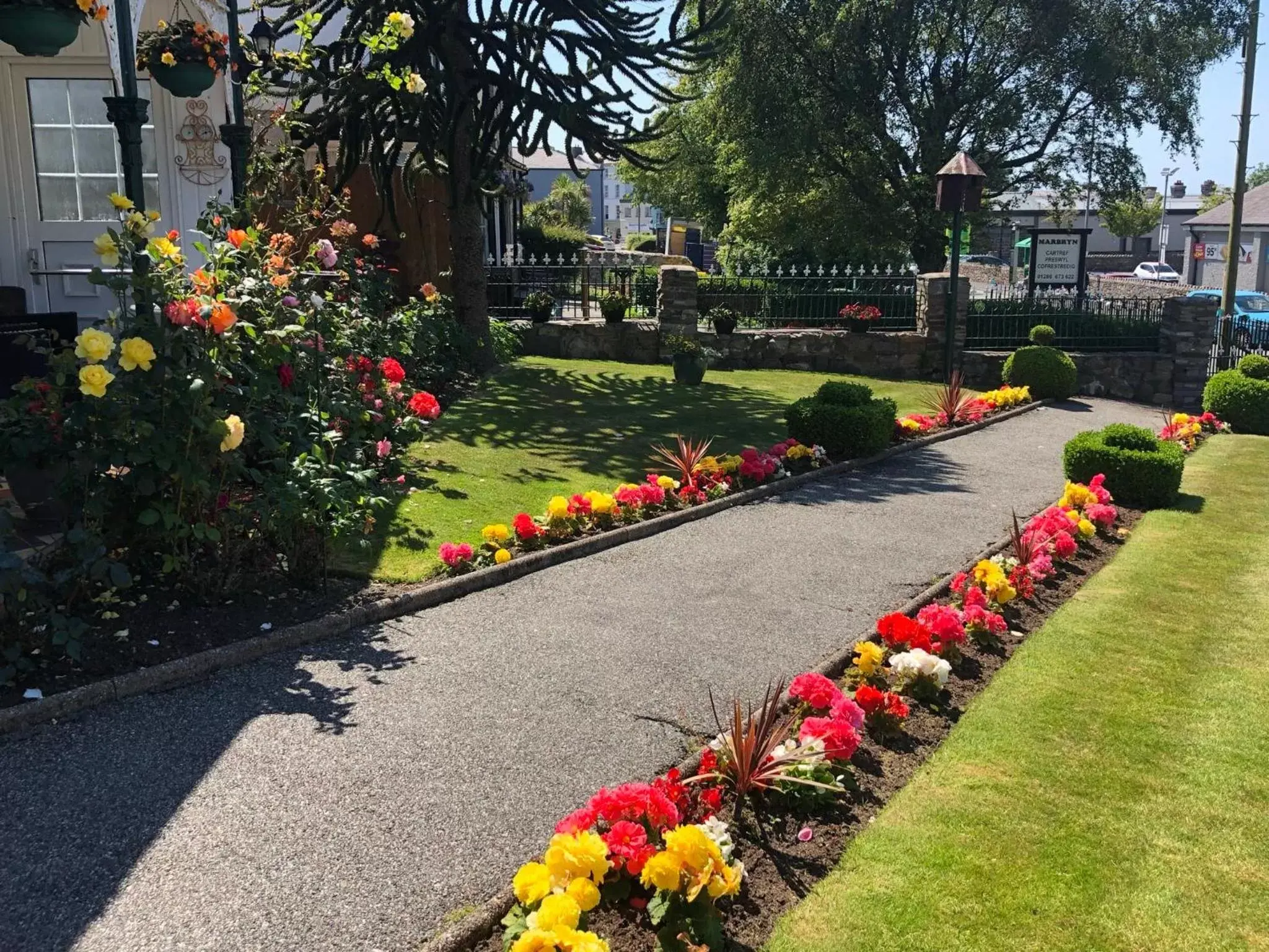 Garden in Bron Menai Guest House