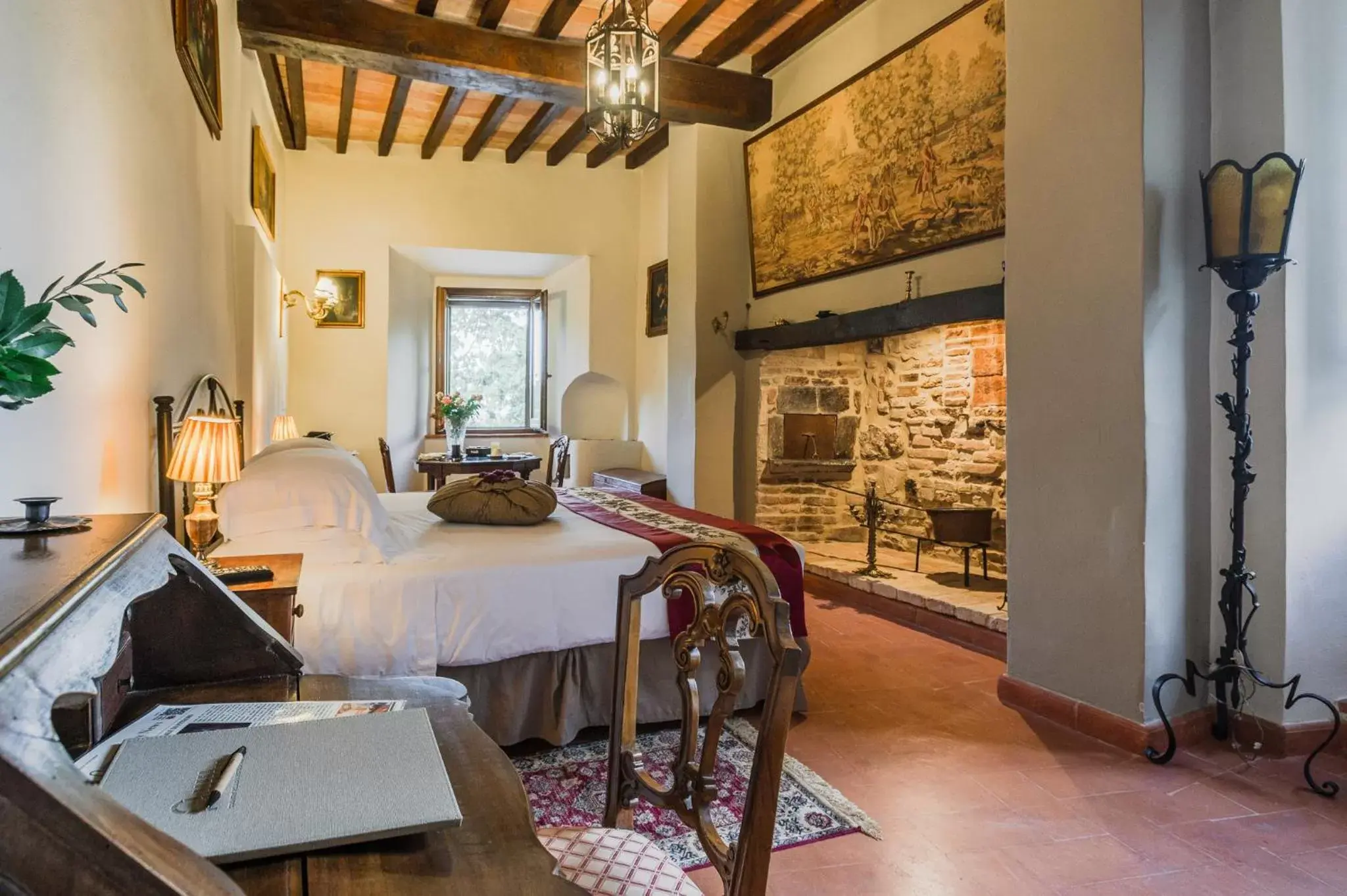 Bedroom in Borgo Petroro