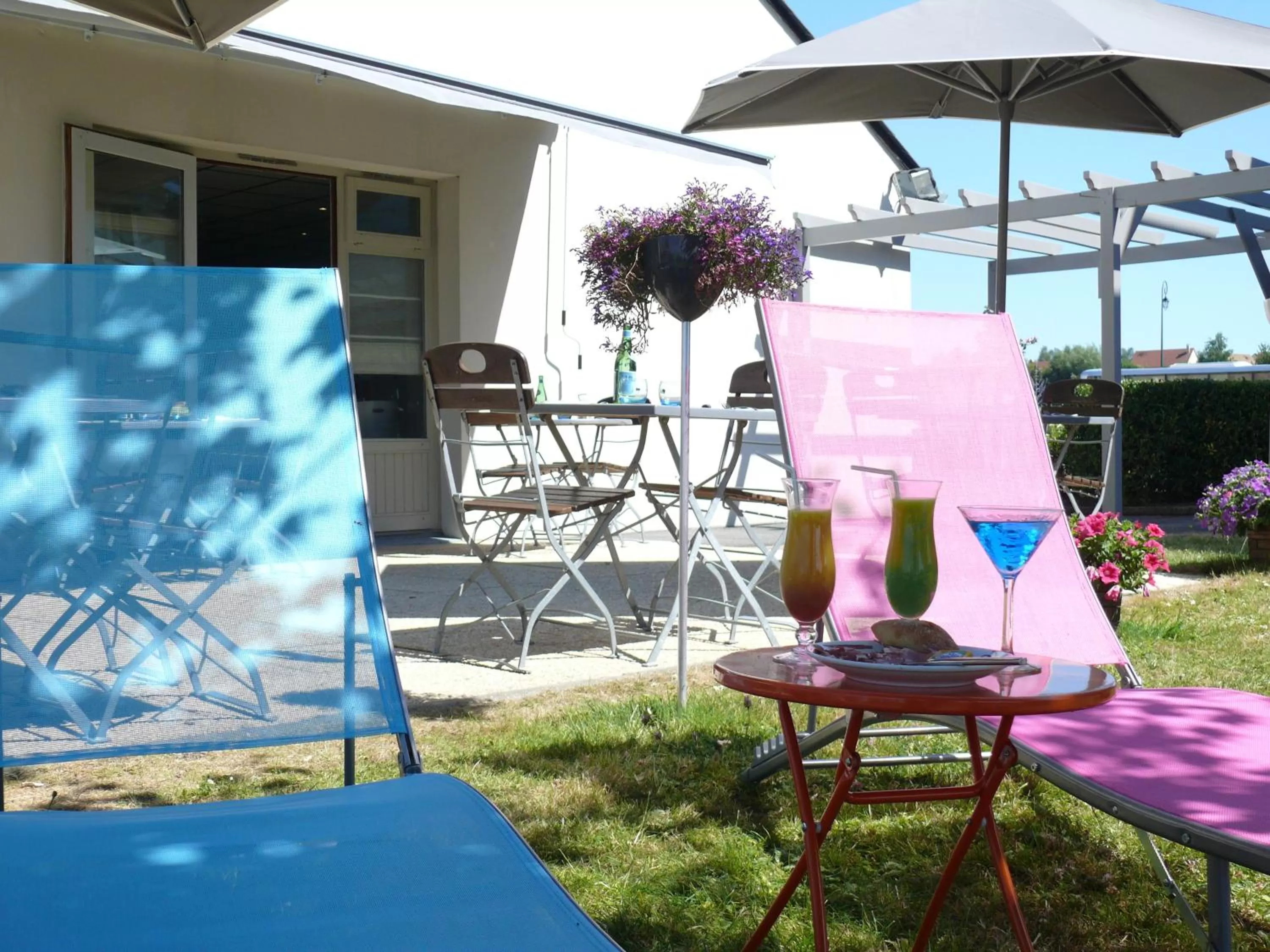 Patio in Campanile Roissy - Saint Witz