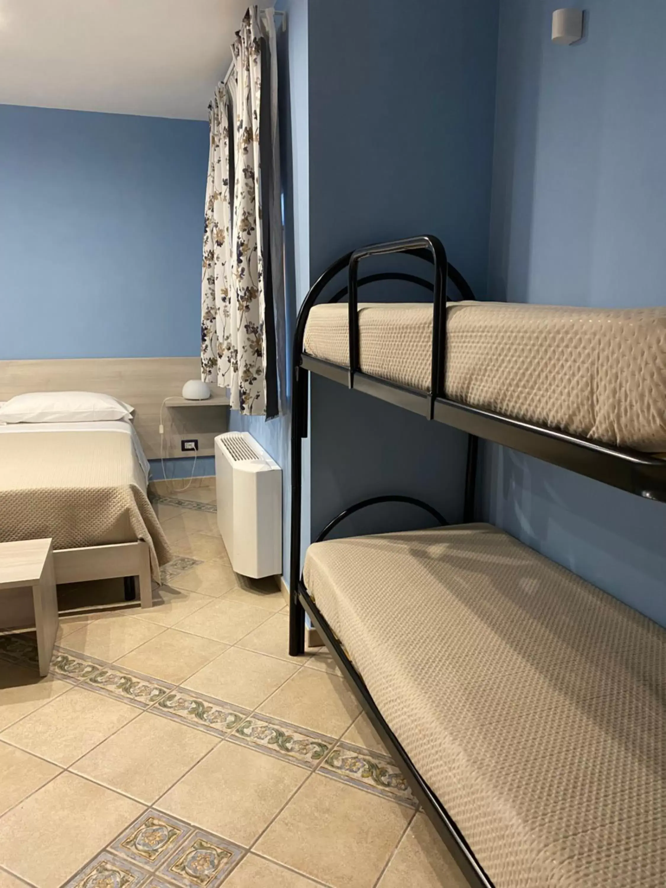 Bed, Bunk Bed in Villa Vittoria
