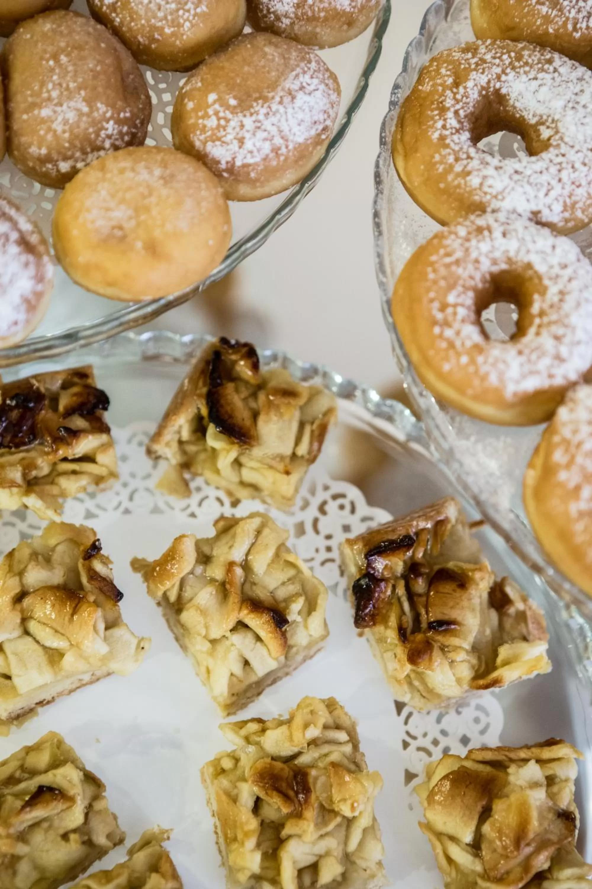 Food and drinks in Hotel Mirage