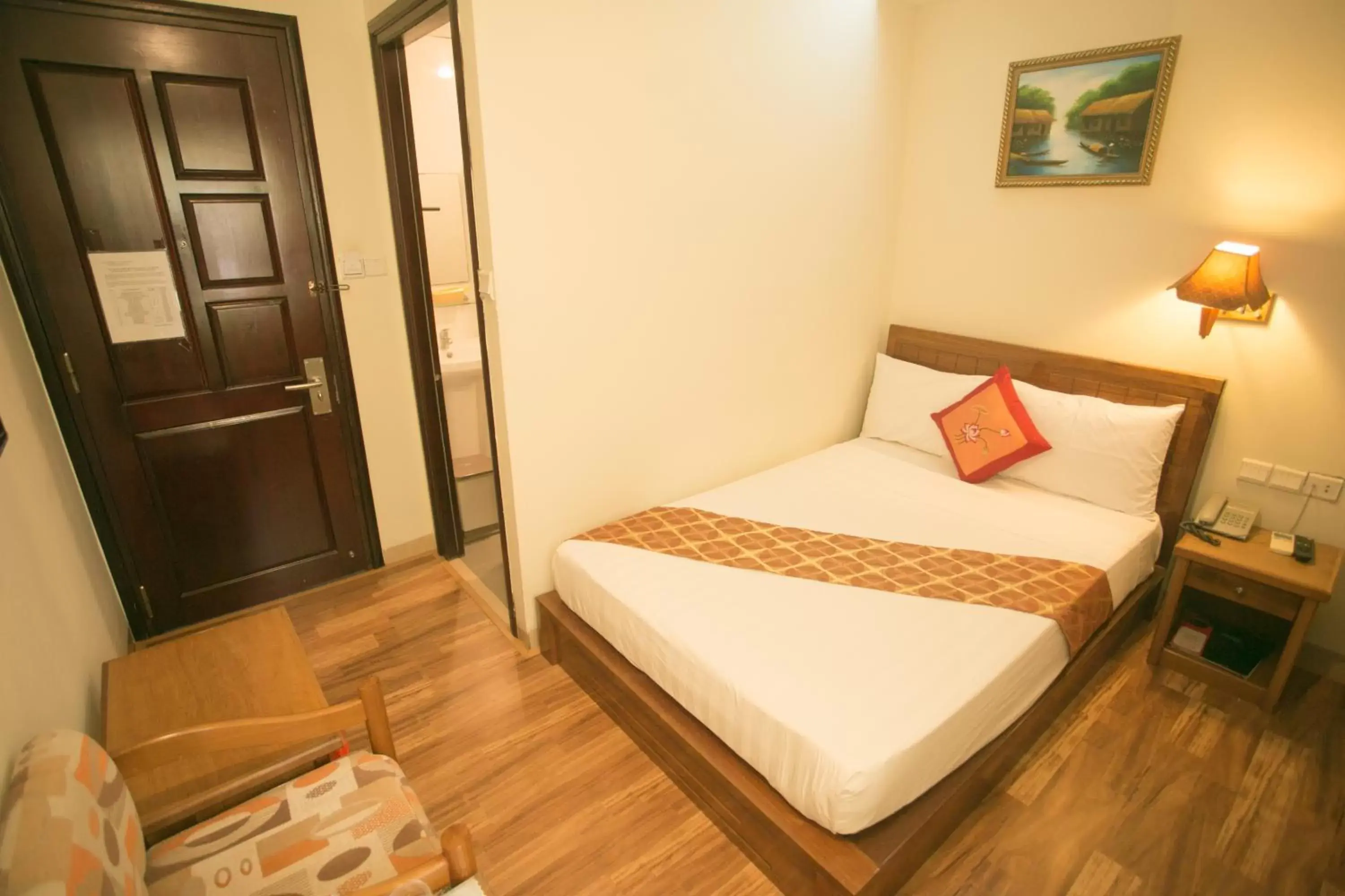 Bed in Golden Sea Hotel