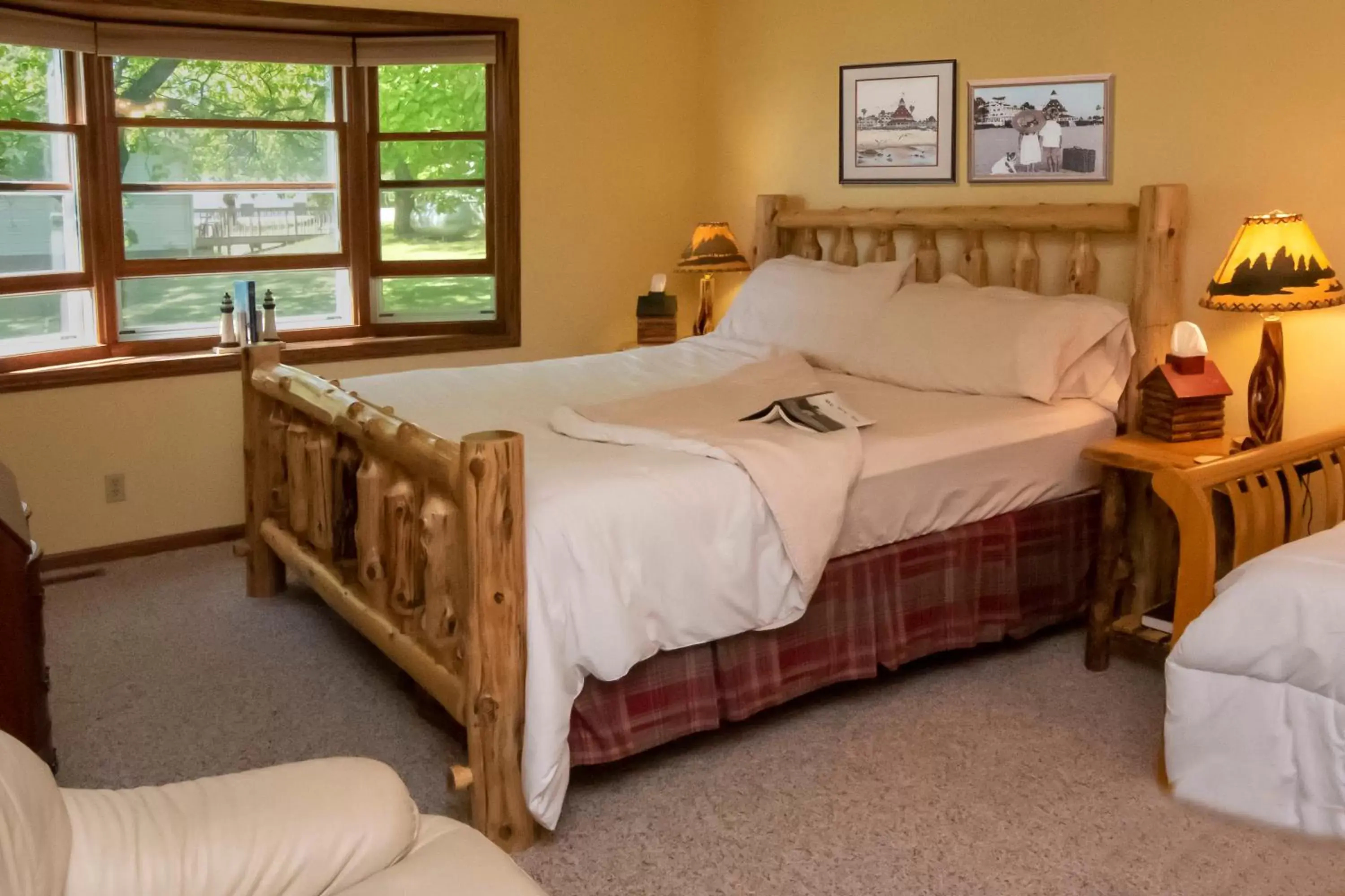 Bedroom, Bed in Leech Lake Resort Bed & Breakfast