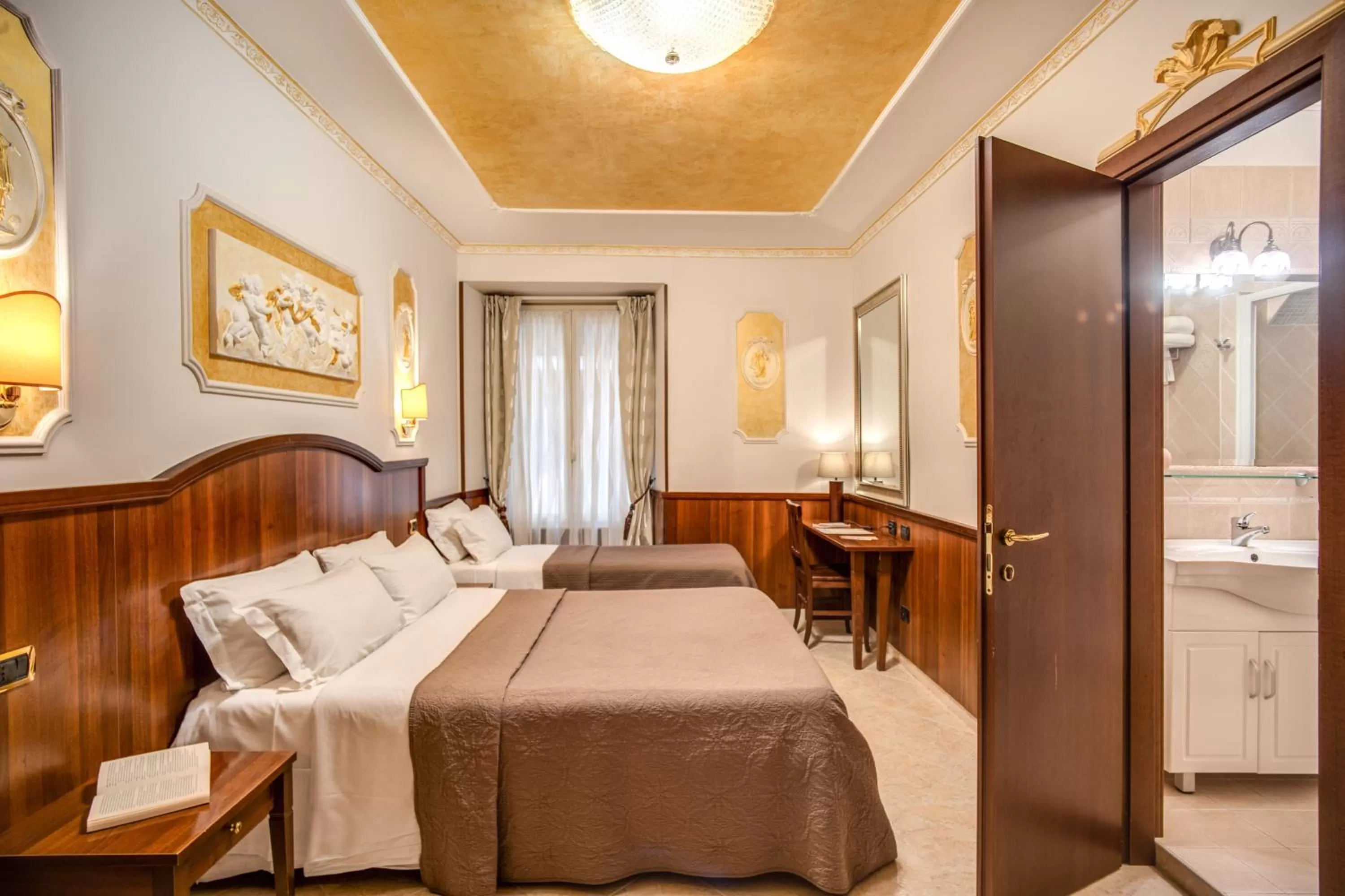 Photo of the whole room, Bed in Nakissa Inn