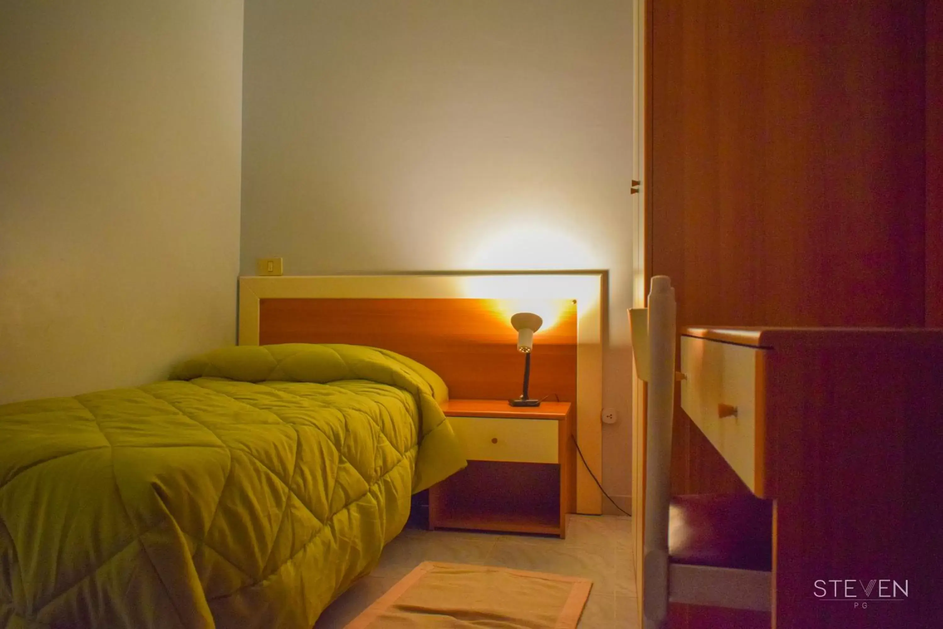 Bed in Hotel Ristorante Mommo