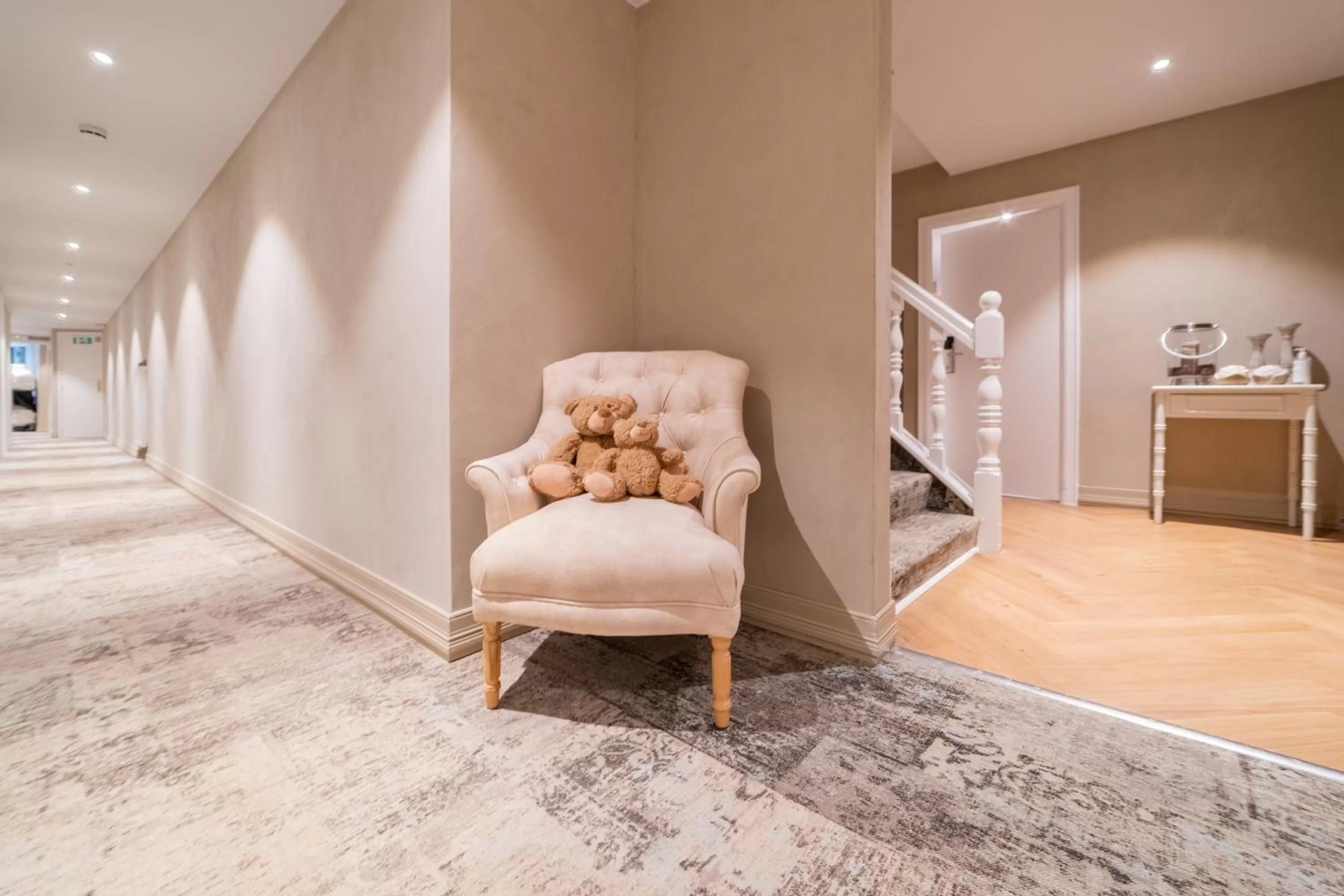 hair dresser in Grand Hotel Normandy by CW Hotel Collection