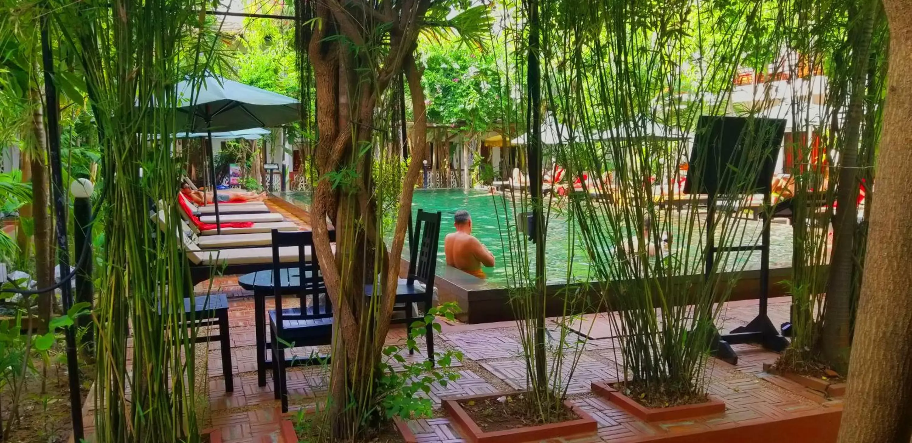 Swimming pool in La Niche D'angkor Boutique Hotel