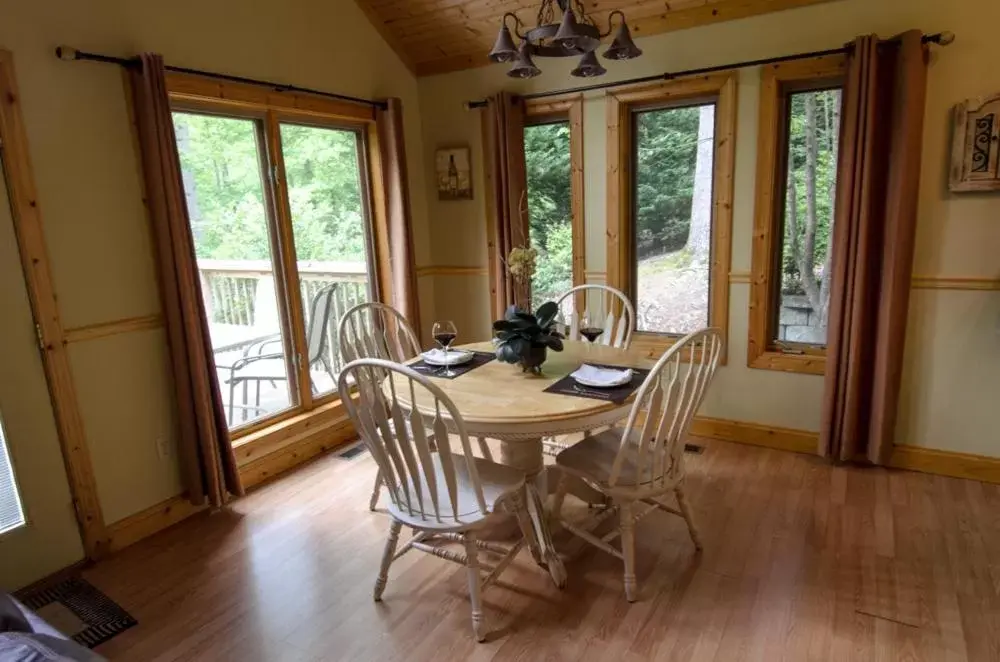 Dining Area in Asheville Cabins of Willow Winds