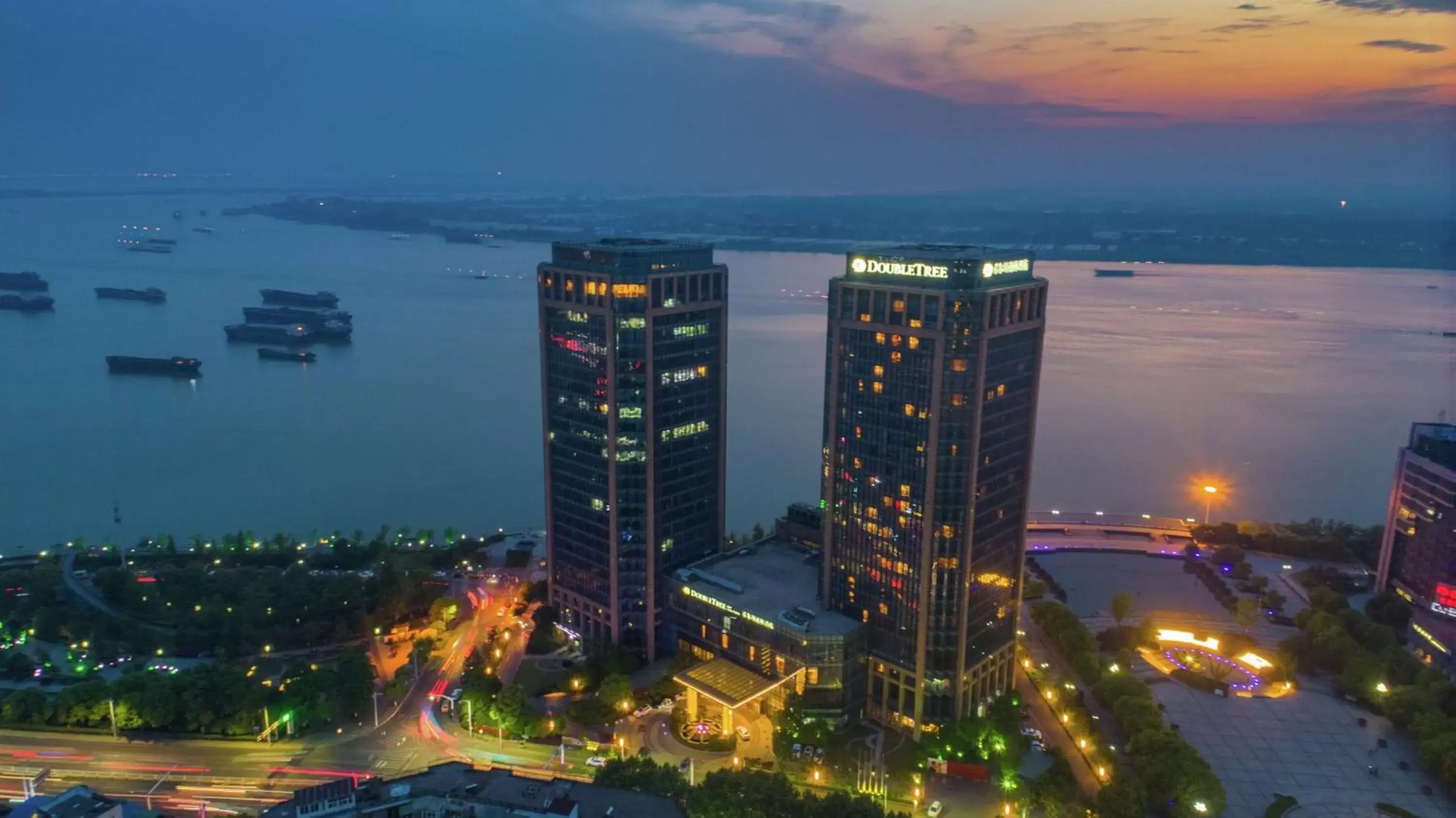 Property building, Bird's-eye View in DoubleTree by Hilton Wuhu