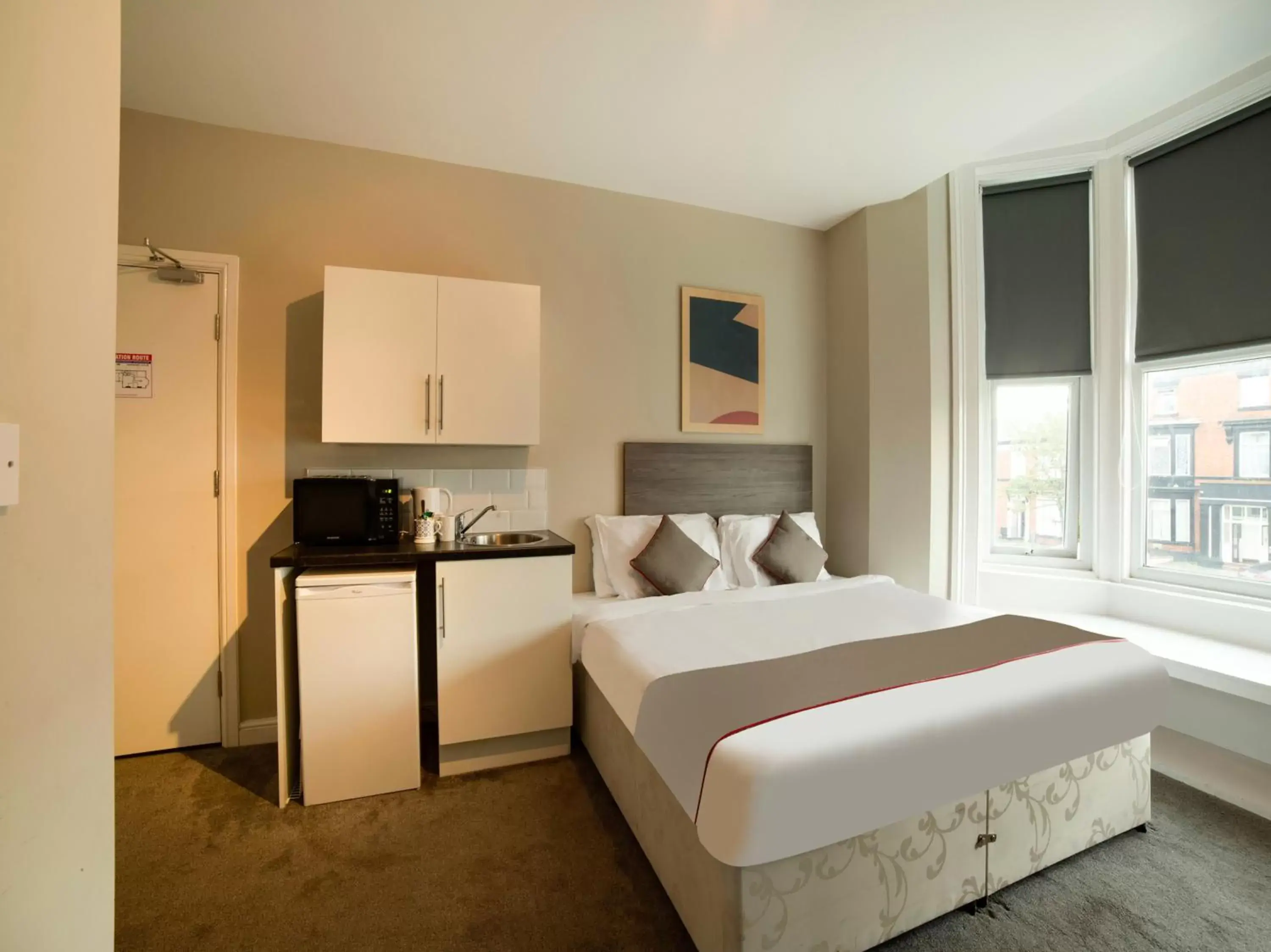 Superior Double Room in Tequila and Dunlin Rooms Southport Central Superior Double Room in Tequila and Dunlin Rooms Southport Central