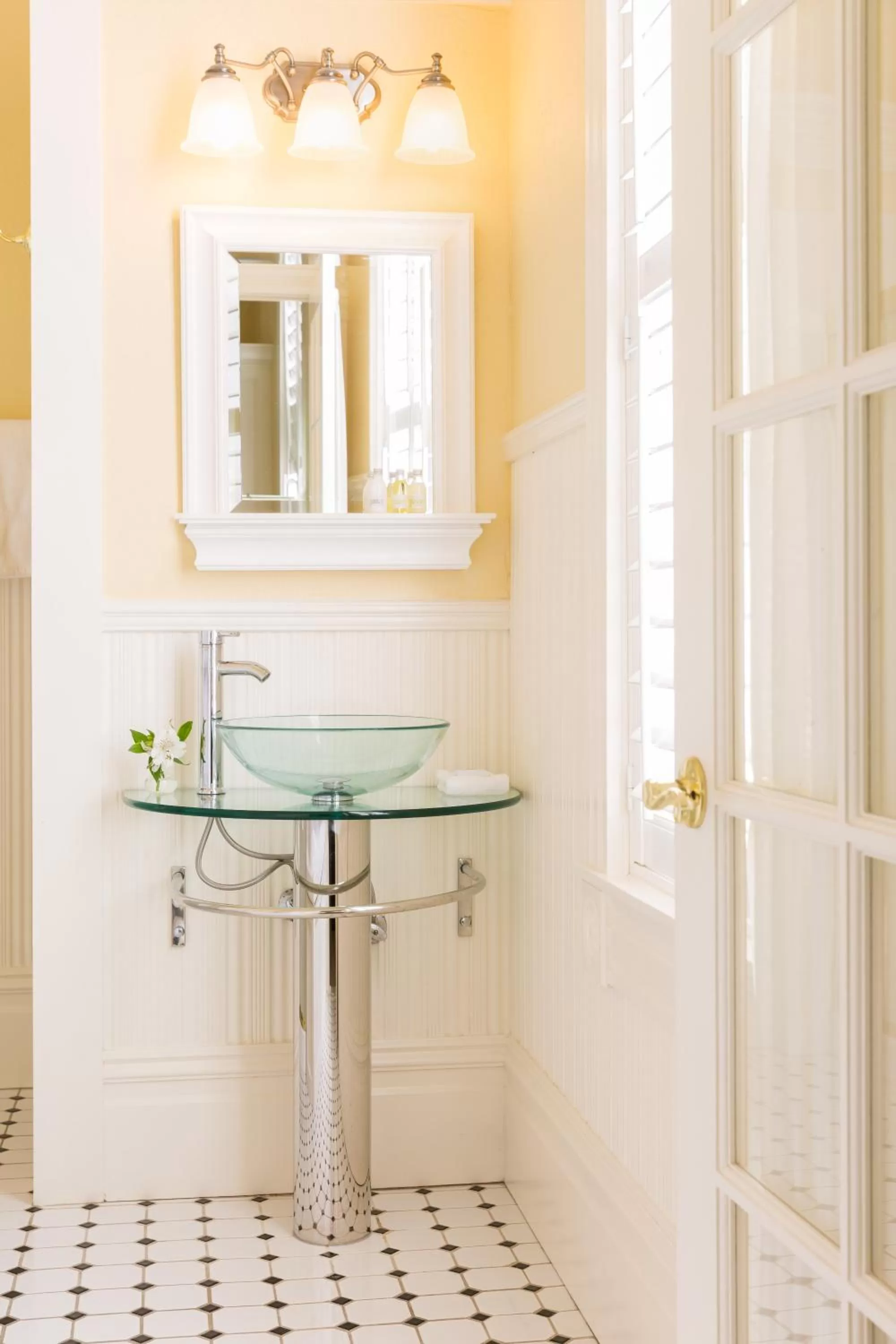 Bathroom in Healdsburg Inn on the Plaza, A Four Sisters Inn