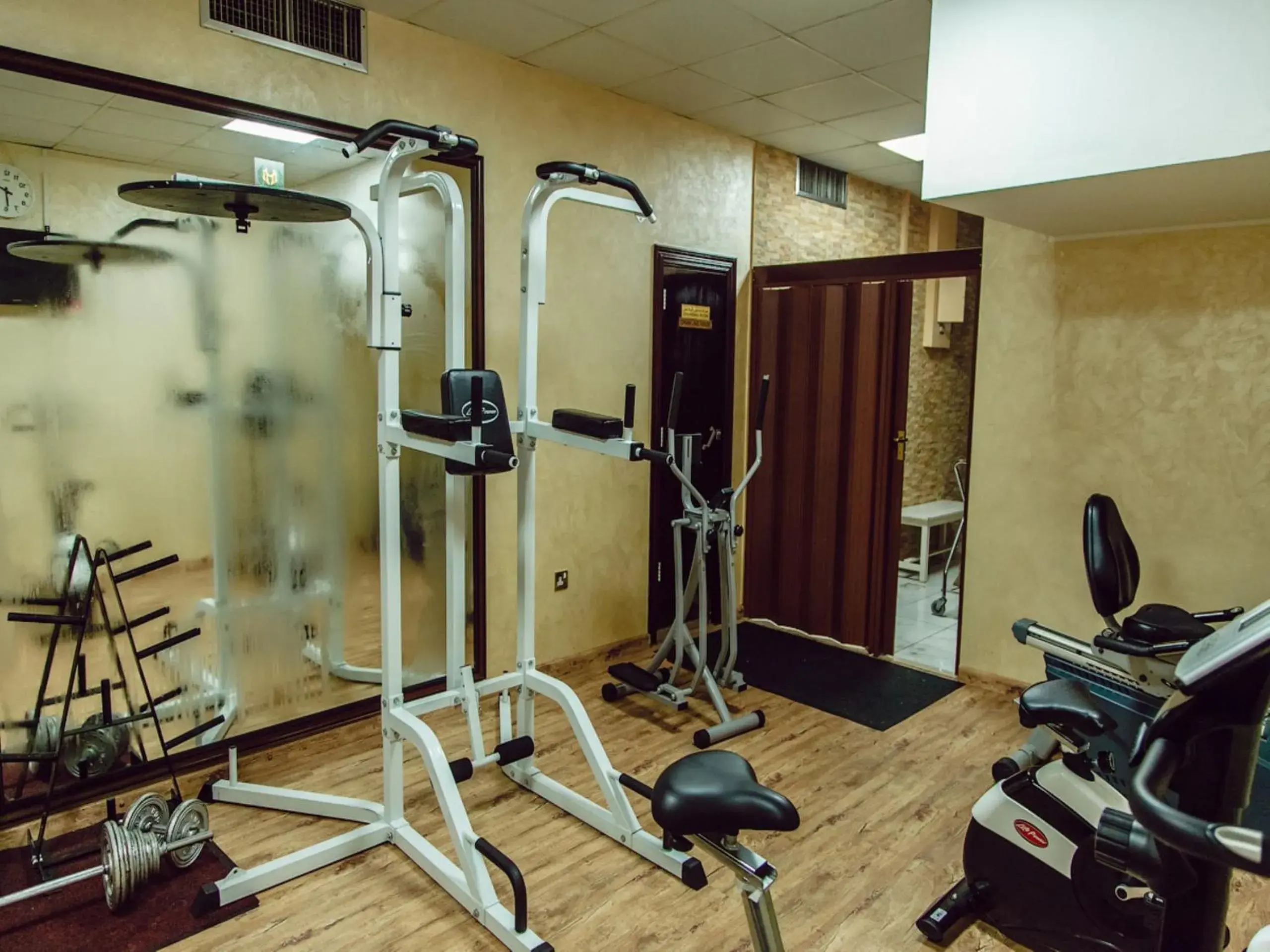 Fitness centre/facilities, Fitness Center/Facilities in Sharjah Carlton Hotel