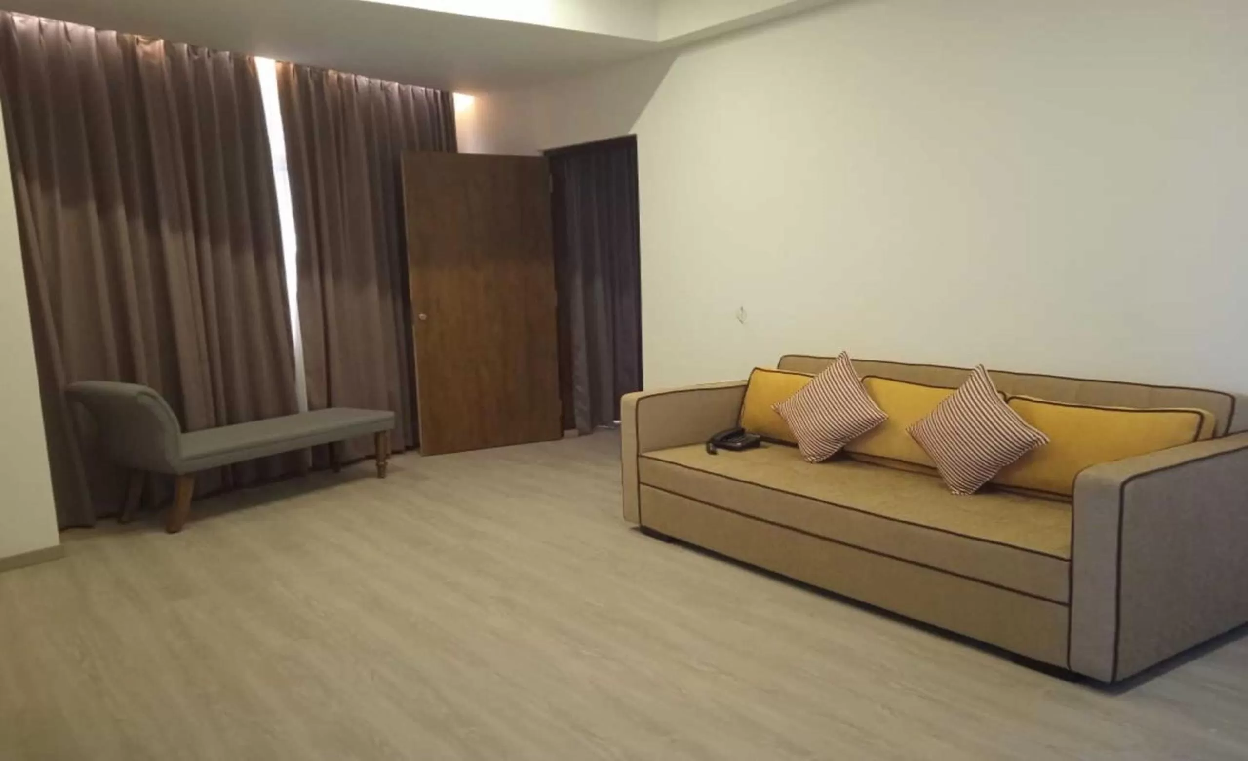 Living room in The Avatar Hotel & Convention