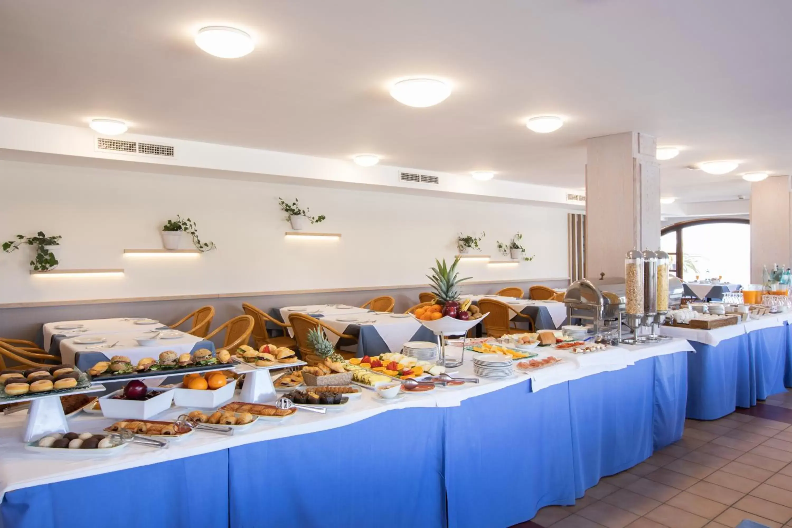 Buffet breakfast, Food in Prestige Mar y Sol