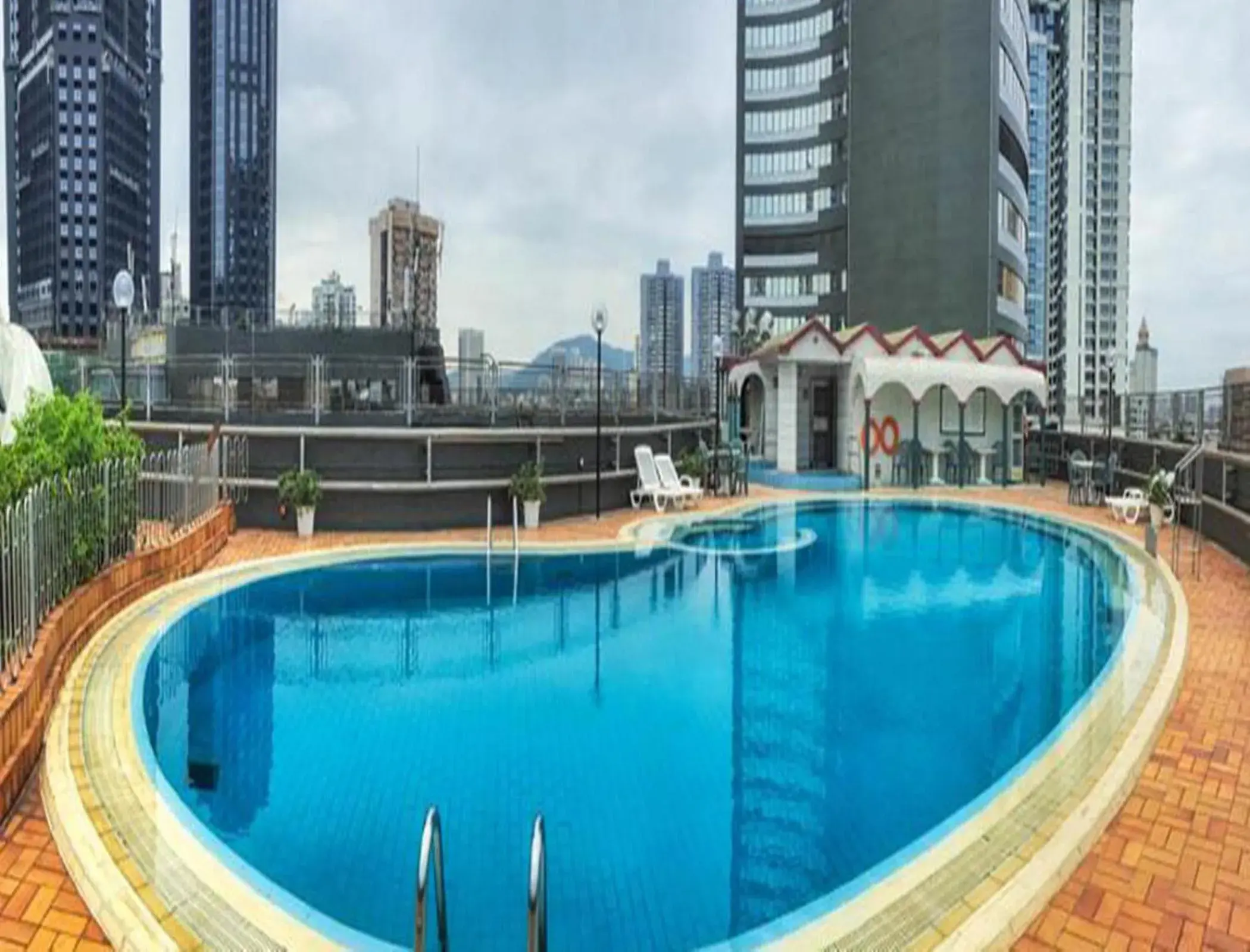 Swimming Pool in Yindo Jasper Hotel Zhuhai