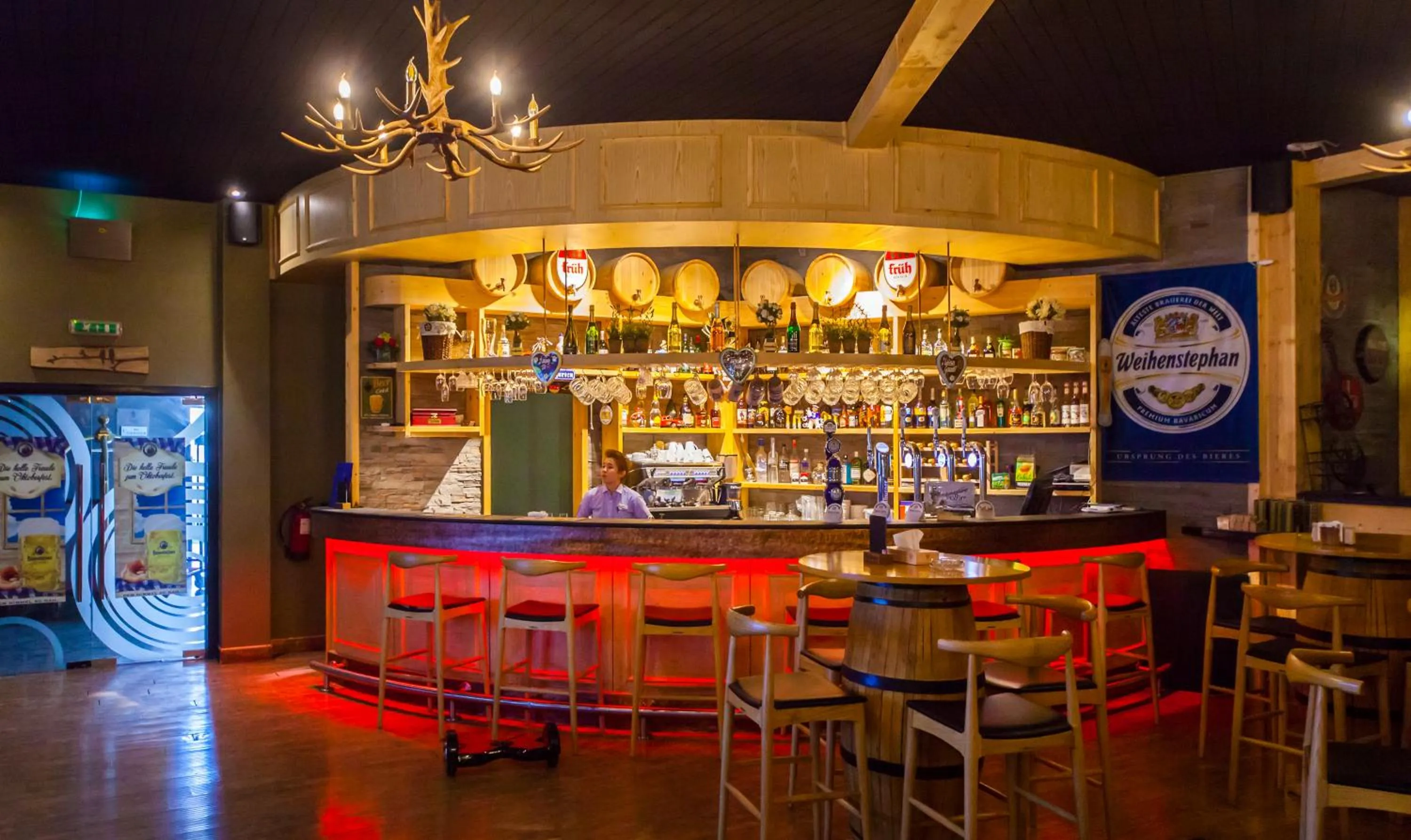 Restaurant/places to eat in Pearl Hotel & Spa