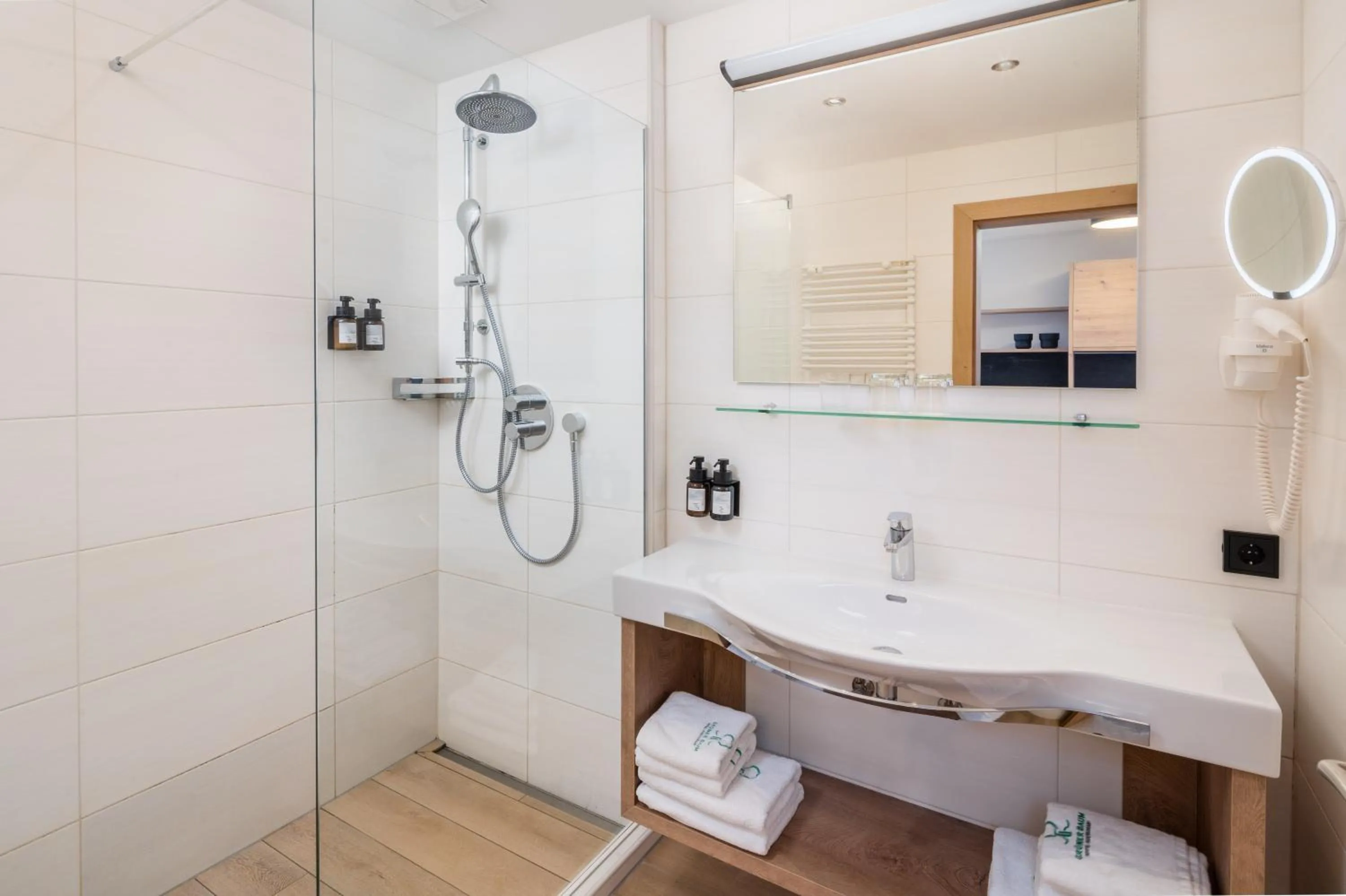 Bathroom in Hotel Grüner Baum