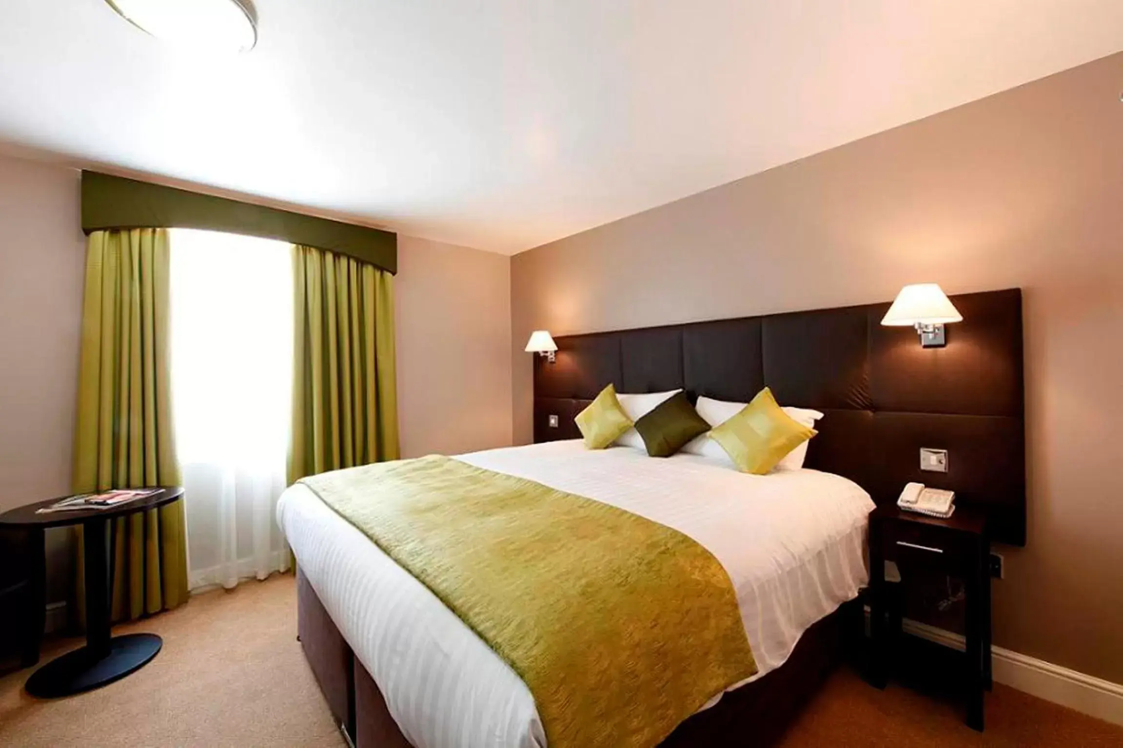 Day, Bed in Hadley Park House Hotel