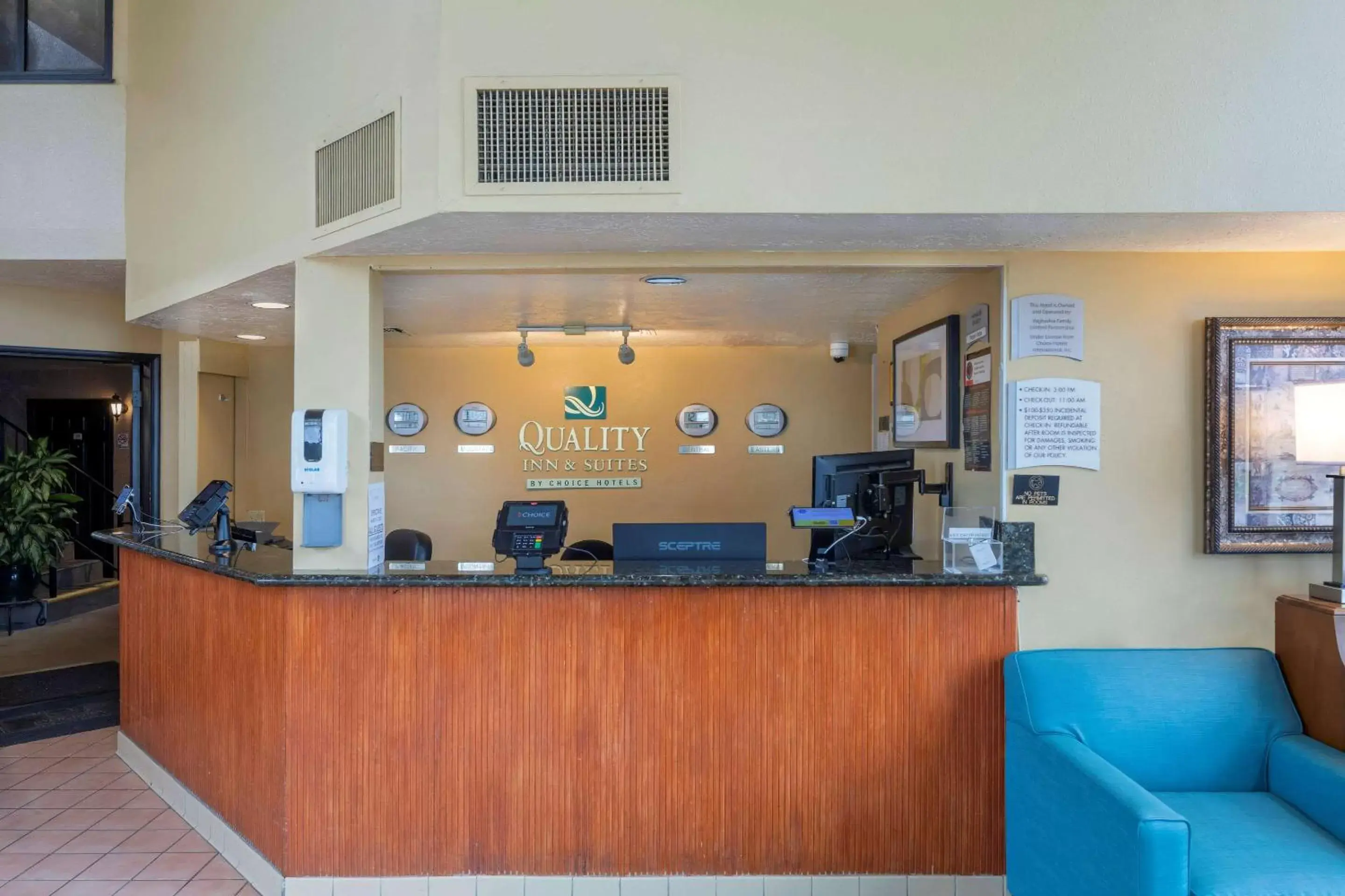 Lobby or reception, Lobby/Reception in Quality Inn & Suites Camarillo-Oxnard