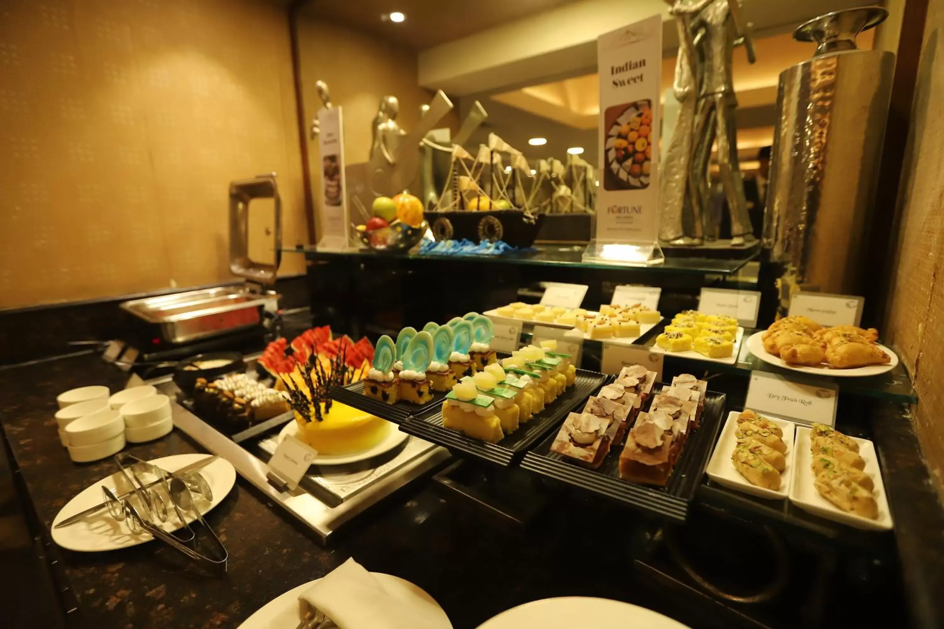 Breakfast in Fortune Inn Haveli, Gandhinagar - Member ITC's Hotel Group