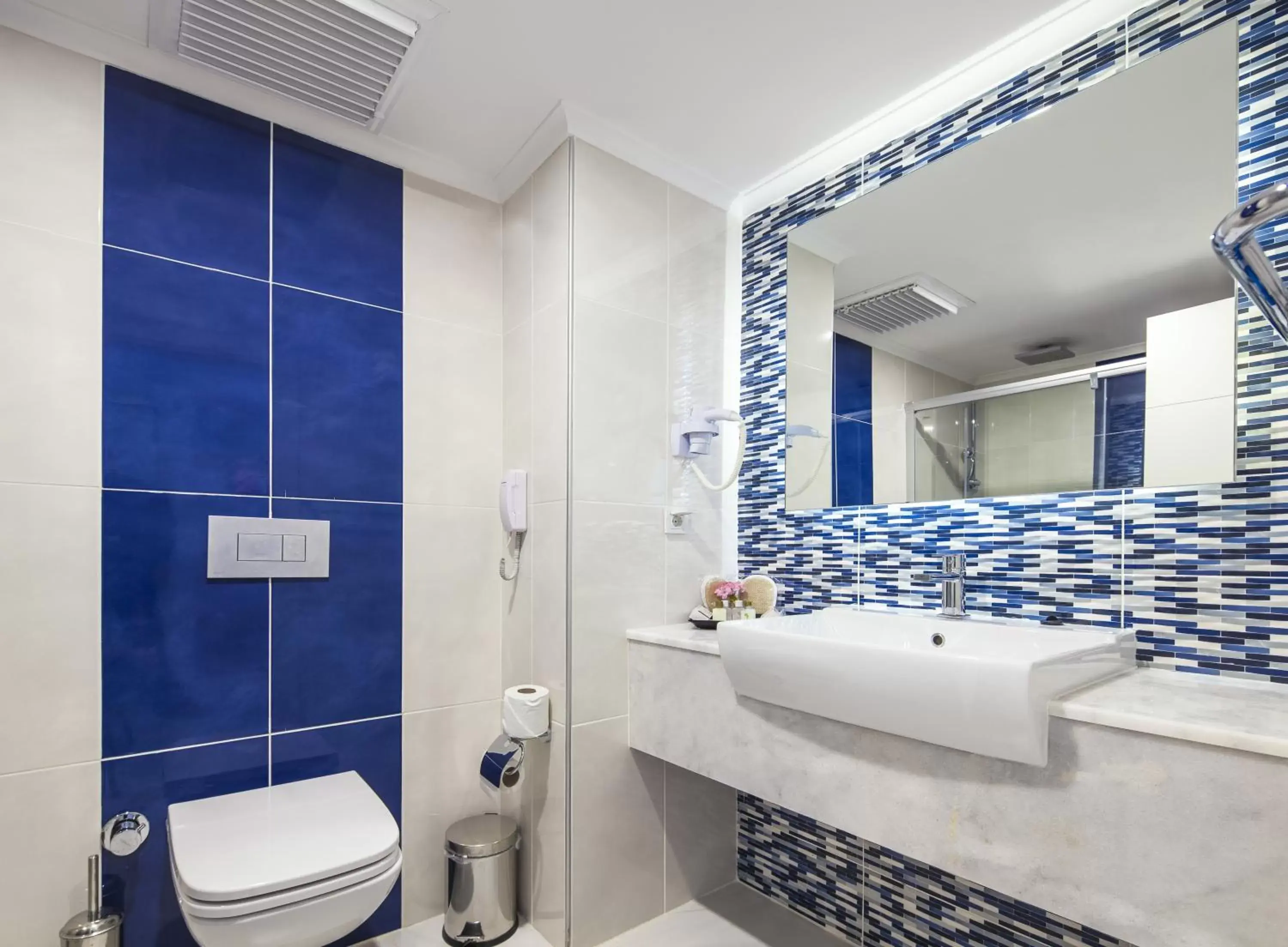 Bathroom in Side Su Hotel - Adult Only (+16)