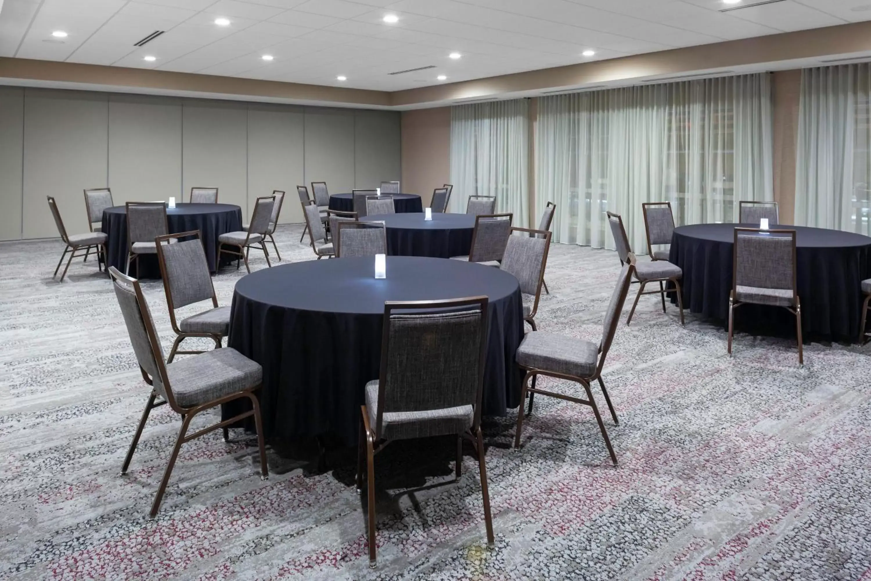 Meeting/conference room in Courtyard by Marriott St. Louis West County