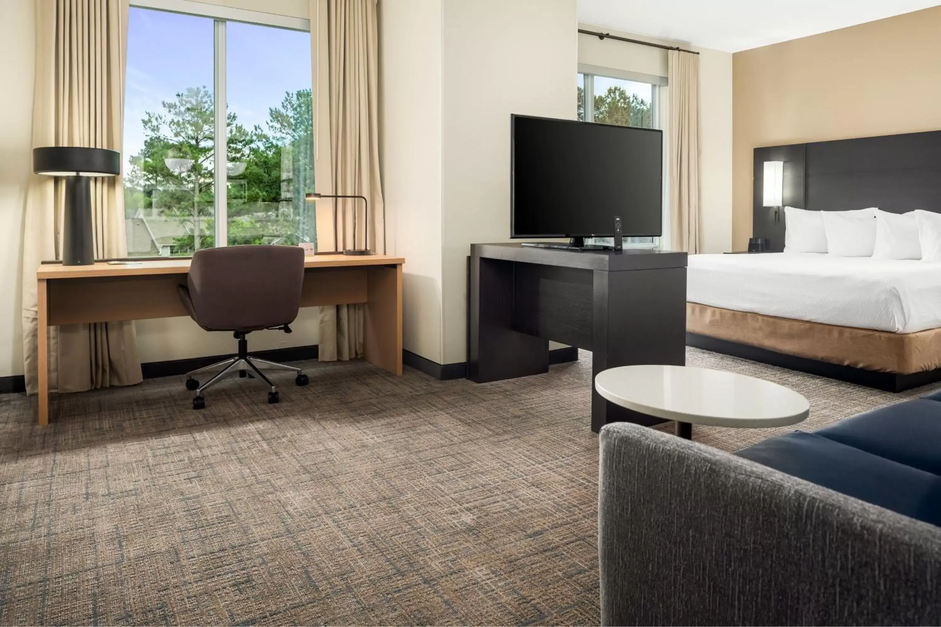 Photo of the whole room, TV/Entertainment Center in Residence Inn by Marriott Decatur Emory Area