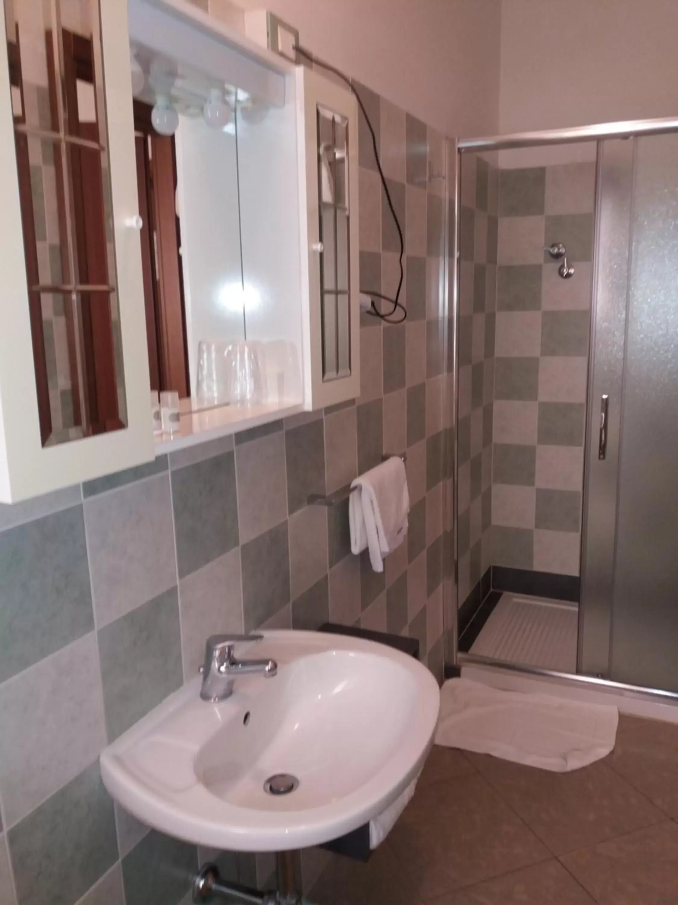 Bathroom in Hotel Ariston Imperial