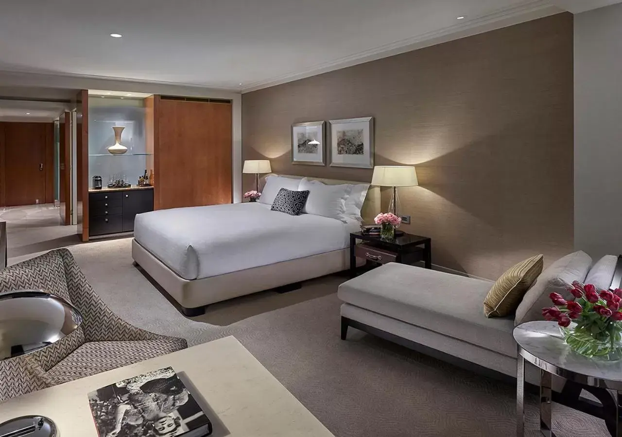 Bedroom in Crown Towers Melbourne