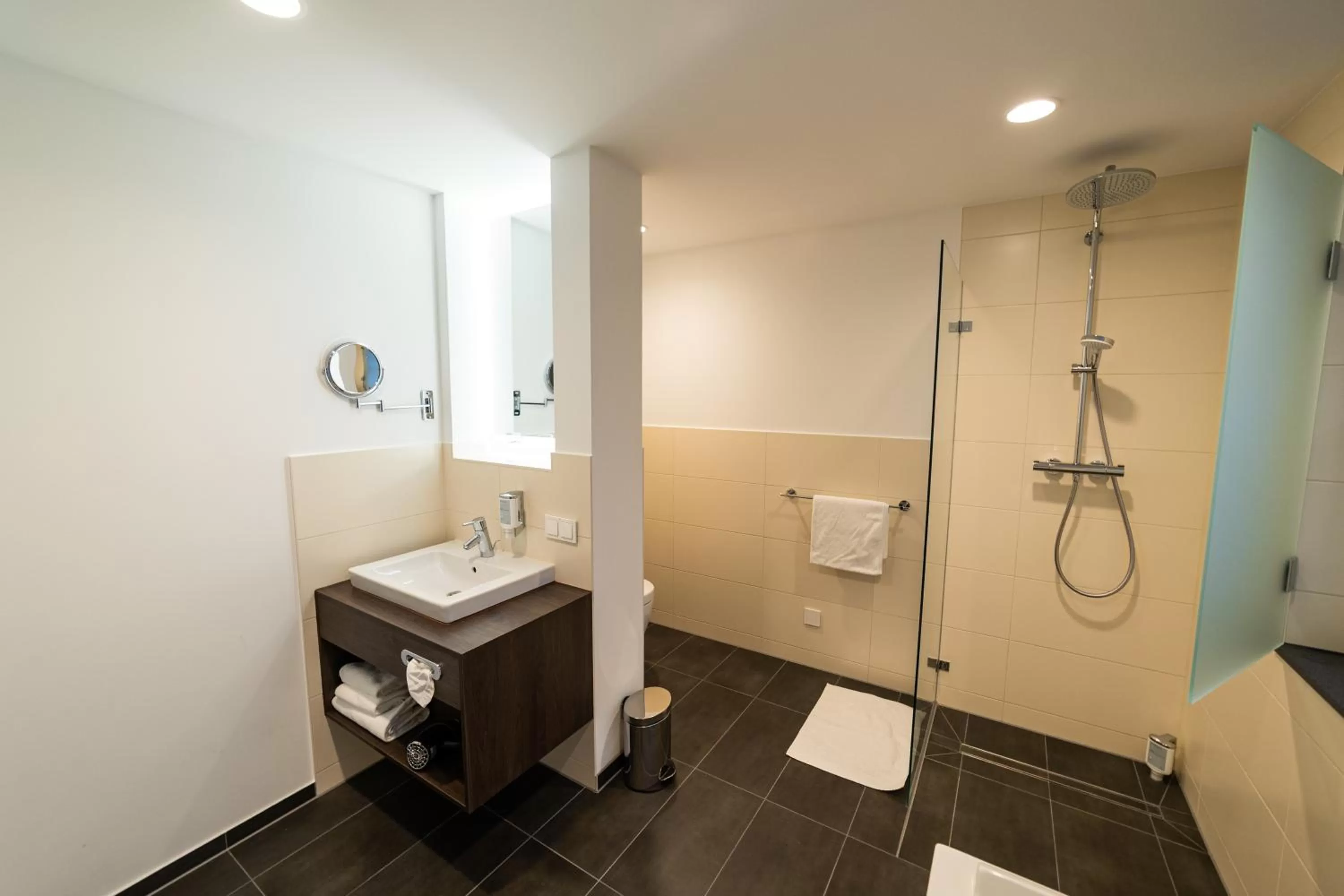 Bathroom in Kranz Parkhotel