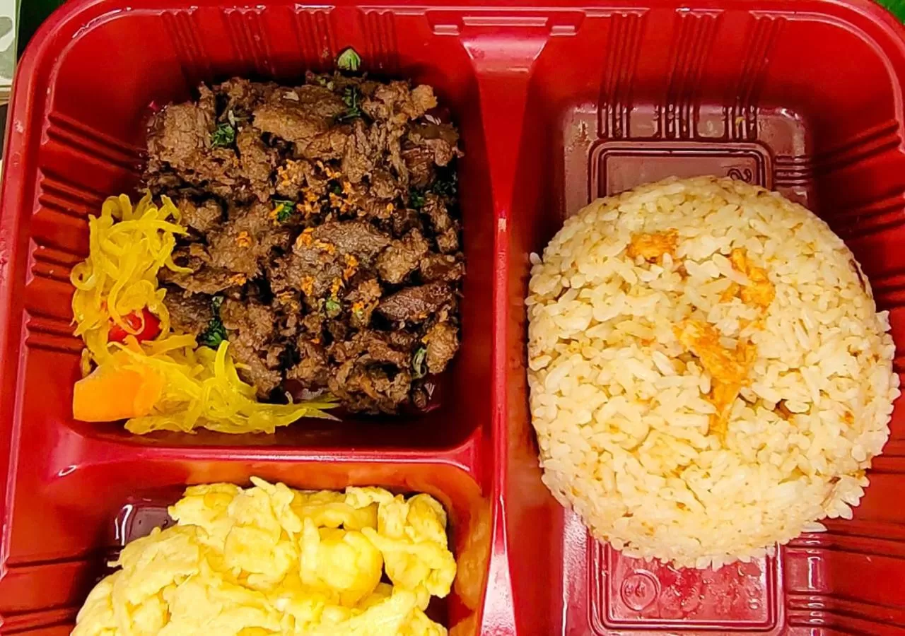 Breakfast in Go Hotels Iloilo