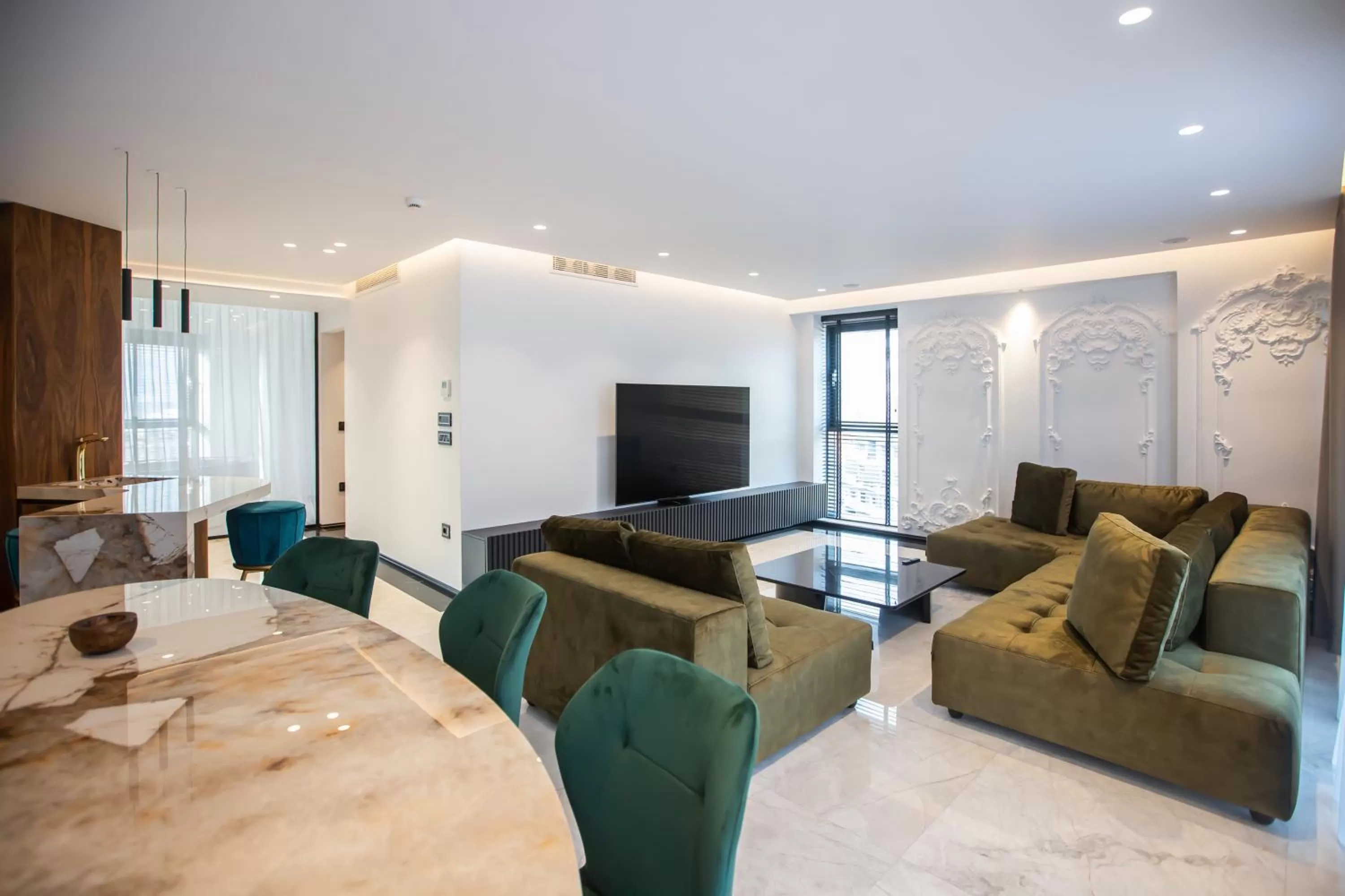 TV and multimedia in Hotel Elisa Tirana, Affiliated by Meliá